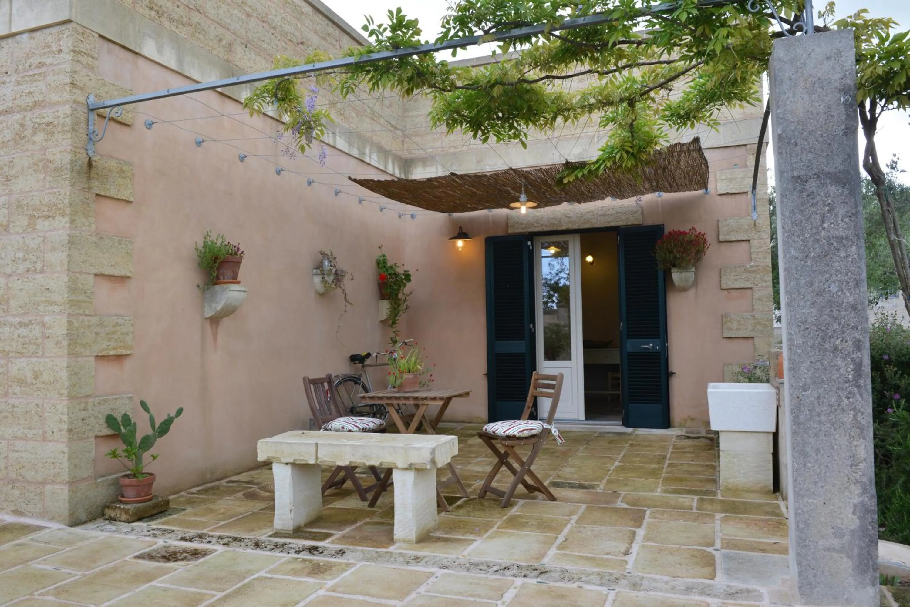 Photo of the whole room in Corte dei Salentini