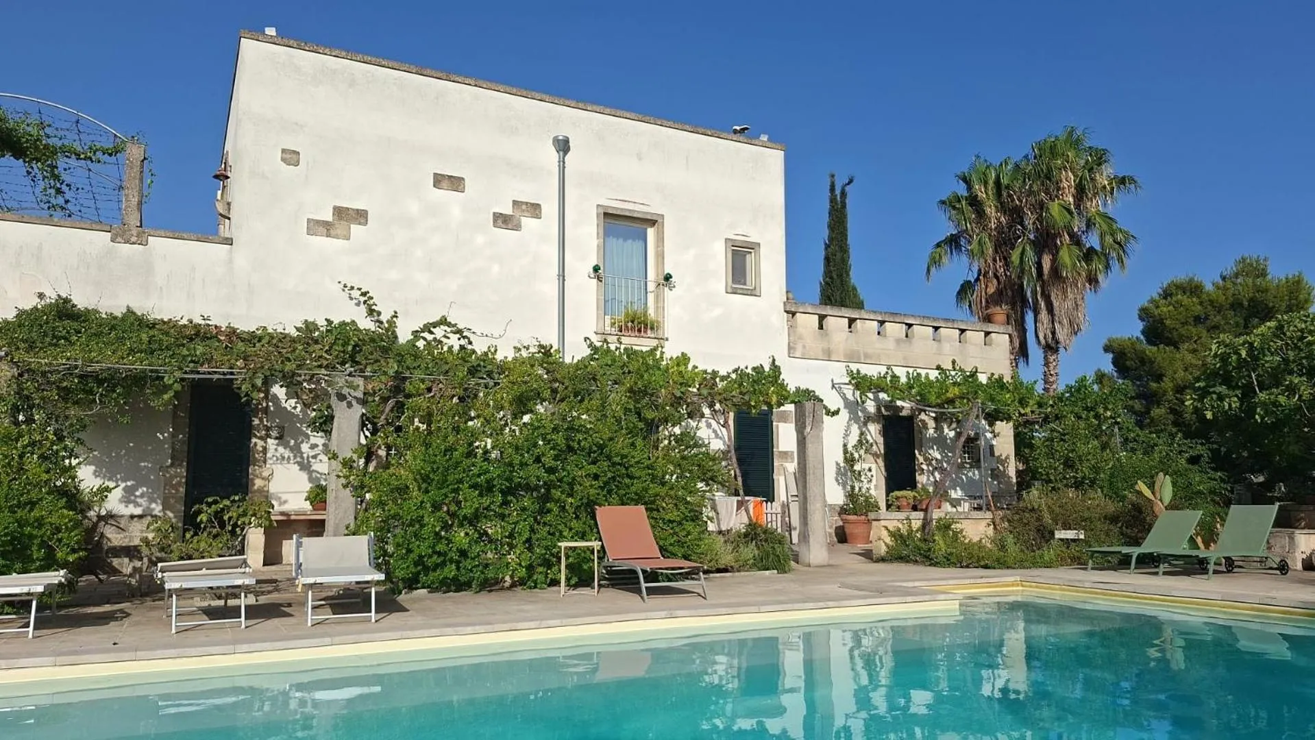 Pool view in Corte dei Salentini
