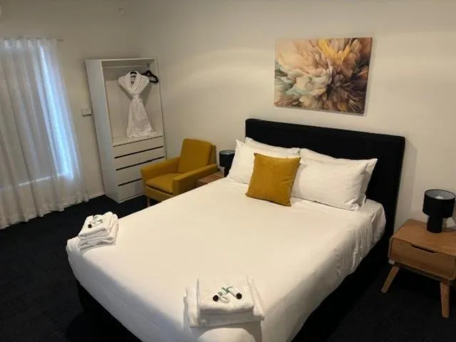 Bed in Riverwood Hotel - Adults Only