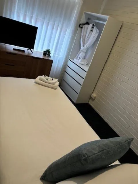 Bed in Riverwood Hotel - Adults Only