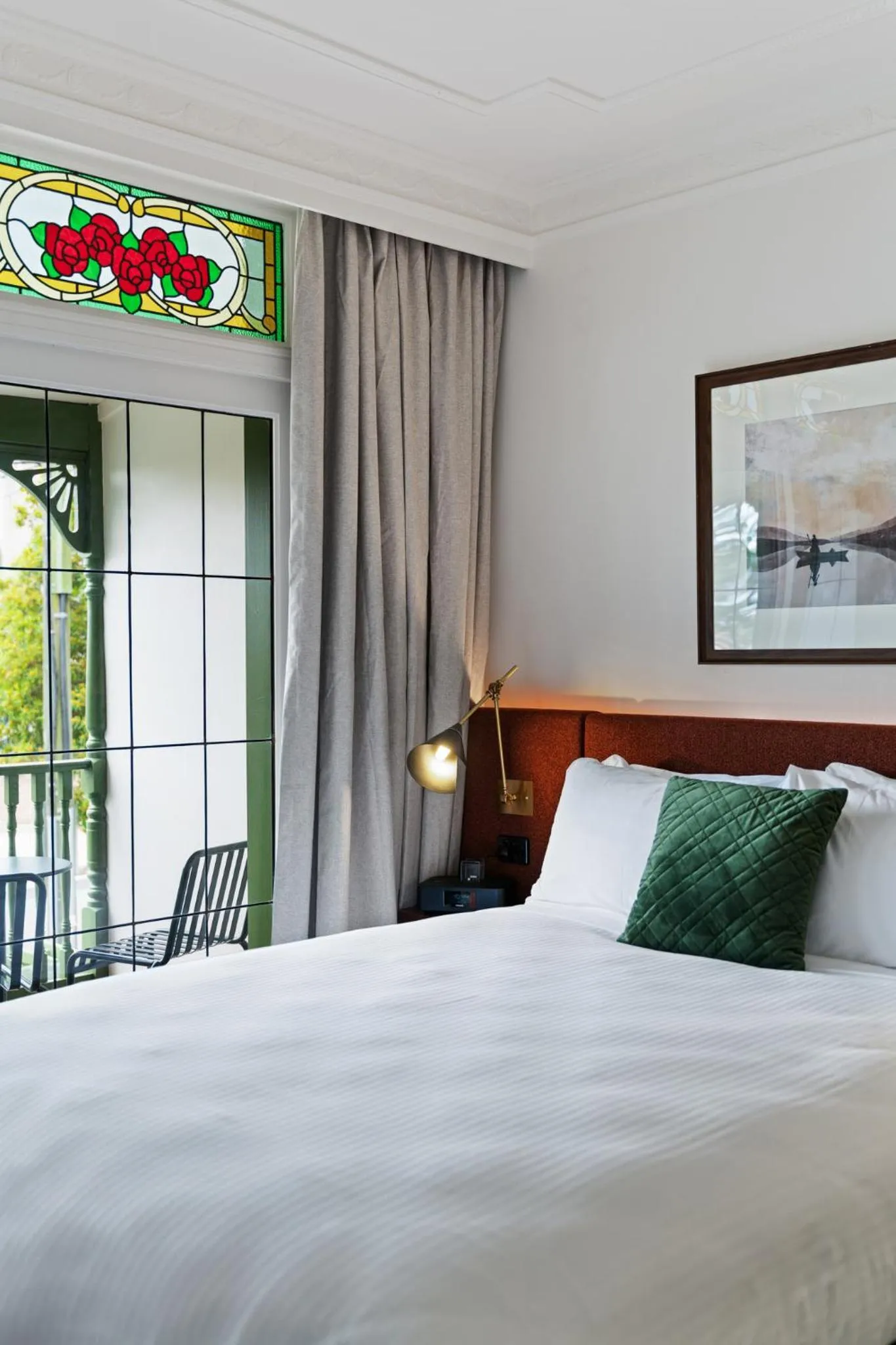 Bedroom, Bed in Silkari The Charrington at Chatswood