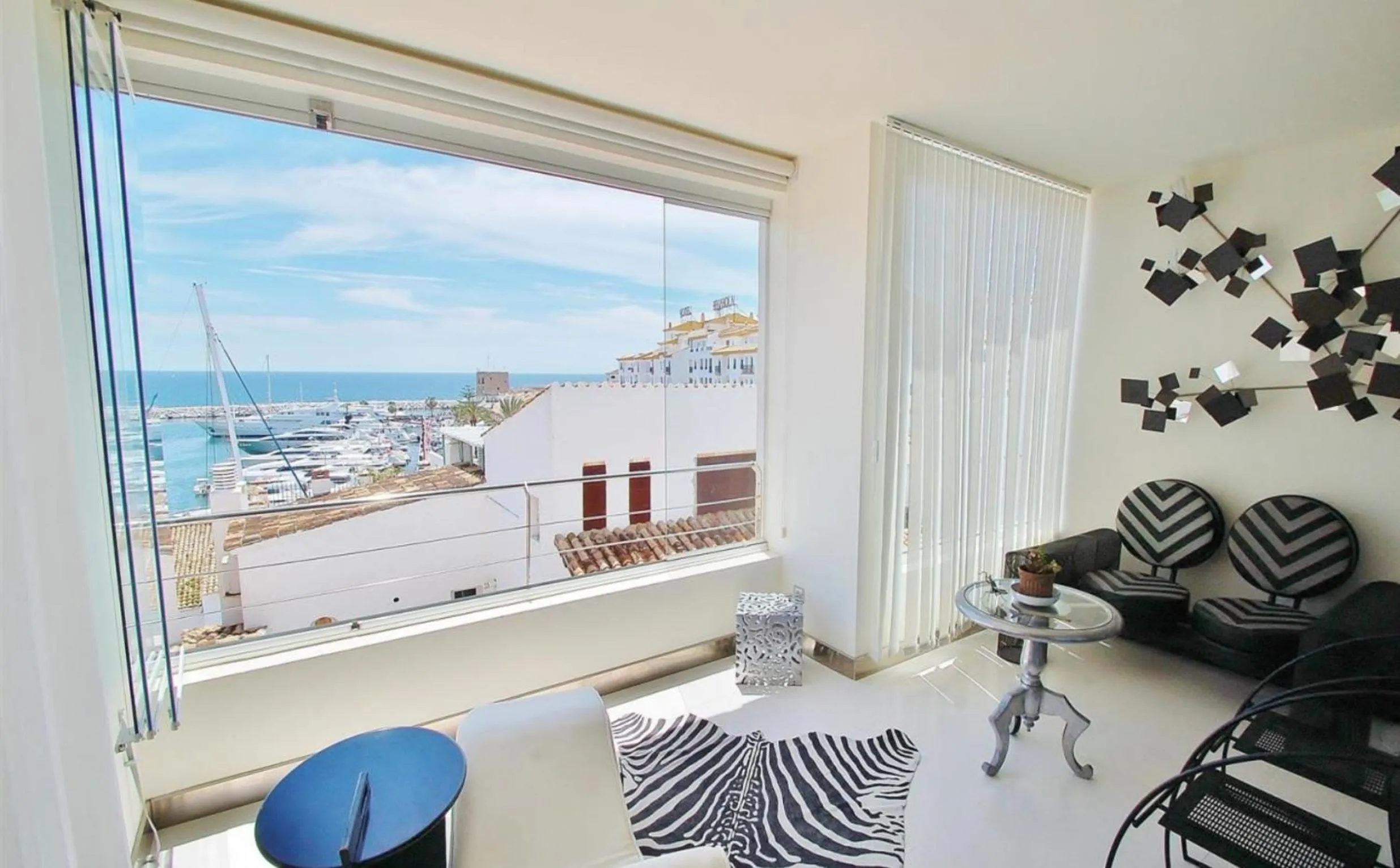 Balcony/Terrace in Atico Puerto Banus, Marbella