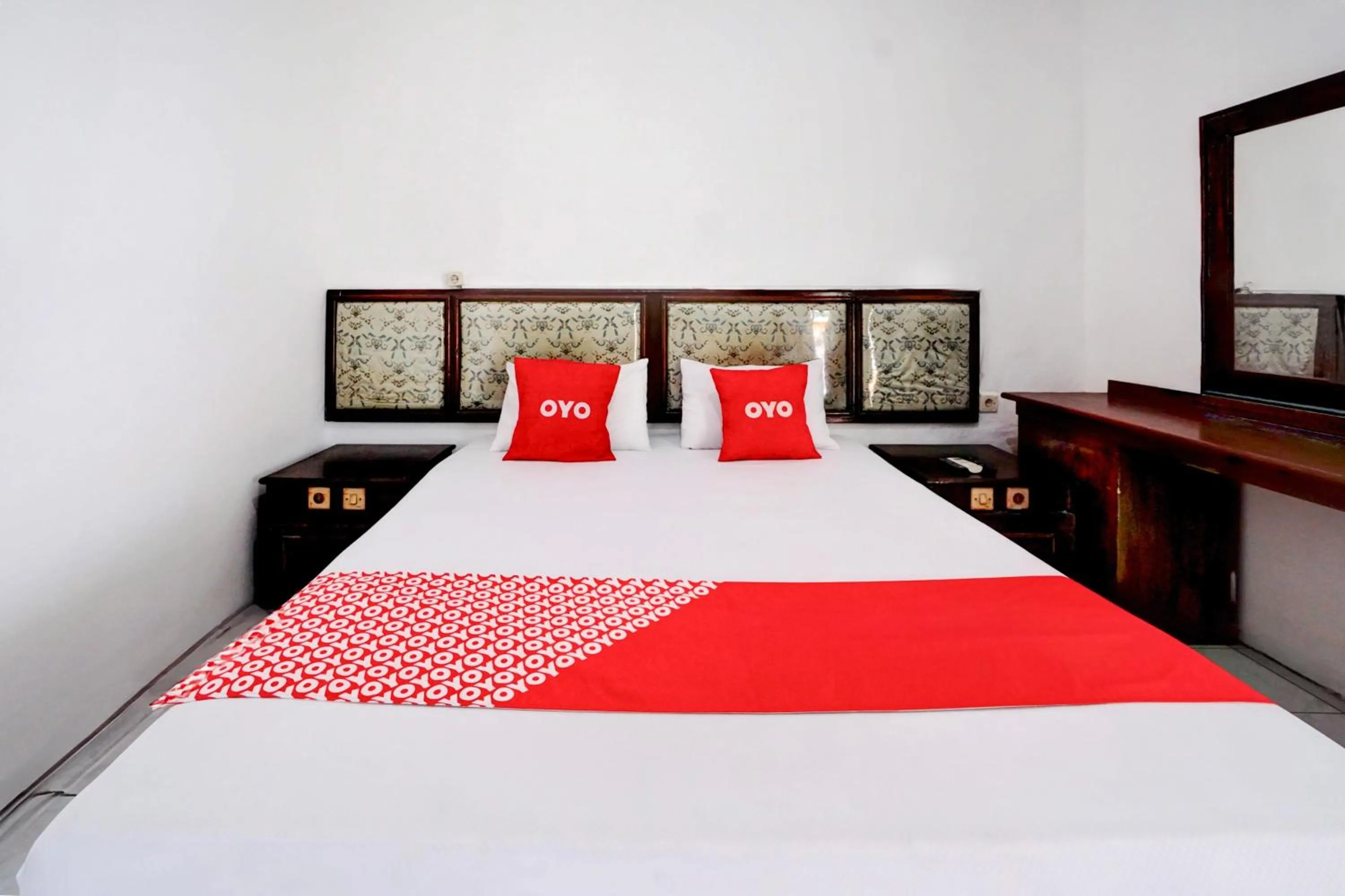 Hotel O Bungurasih Near Juanda International Airport Formerly Griya Waru Hotel