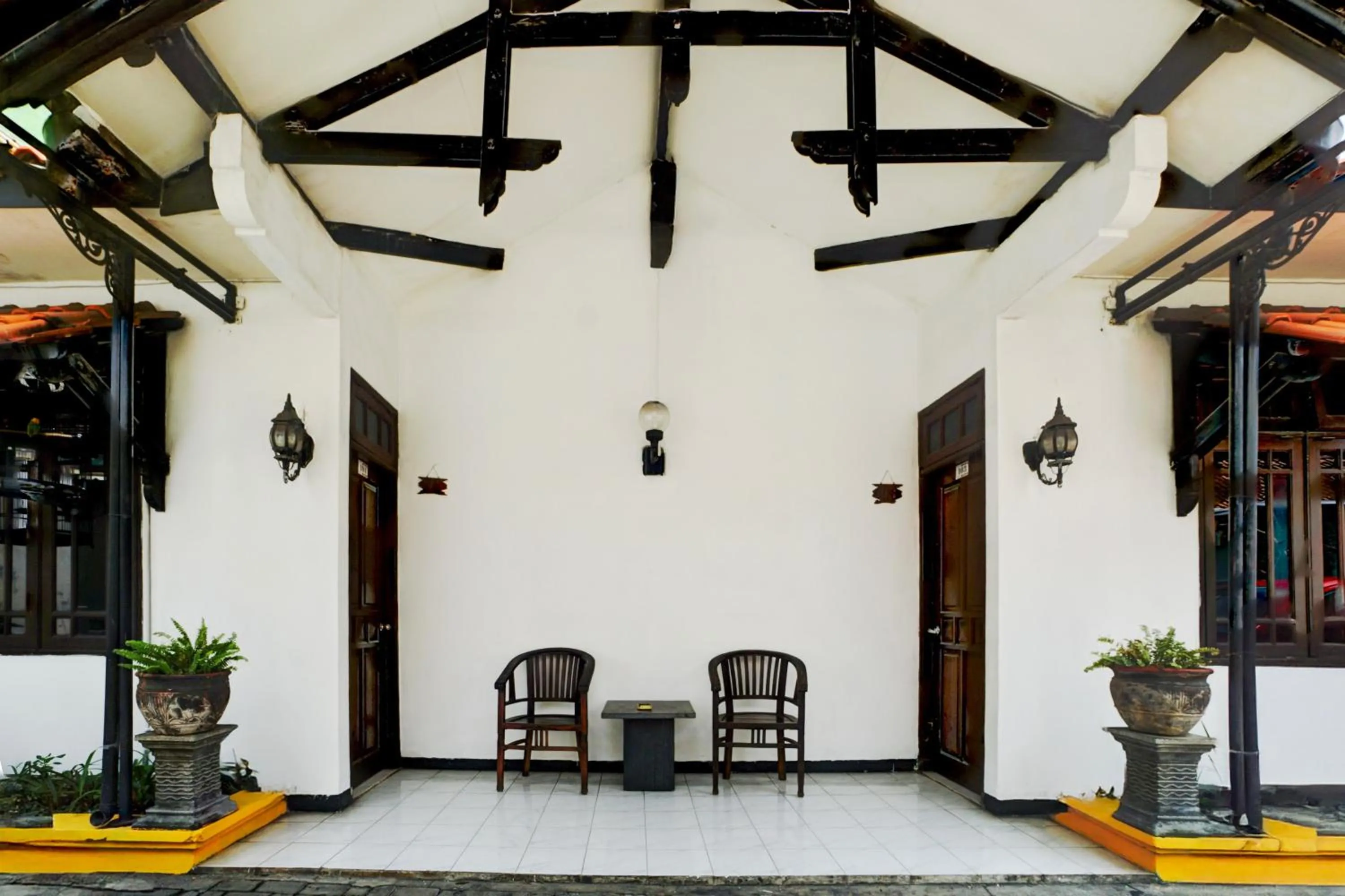 Hotel O Bungurasih Near Juanda International Airport Formerly Griya Waru Hotel