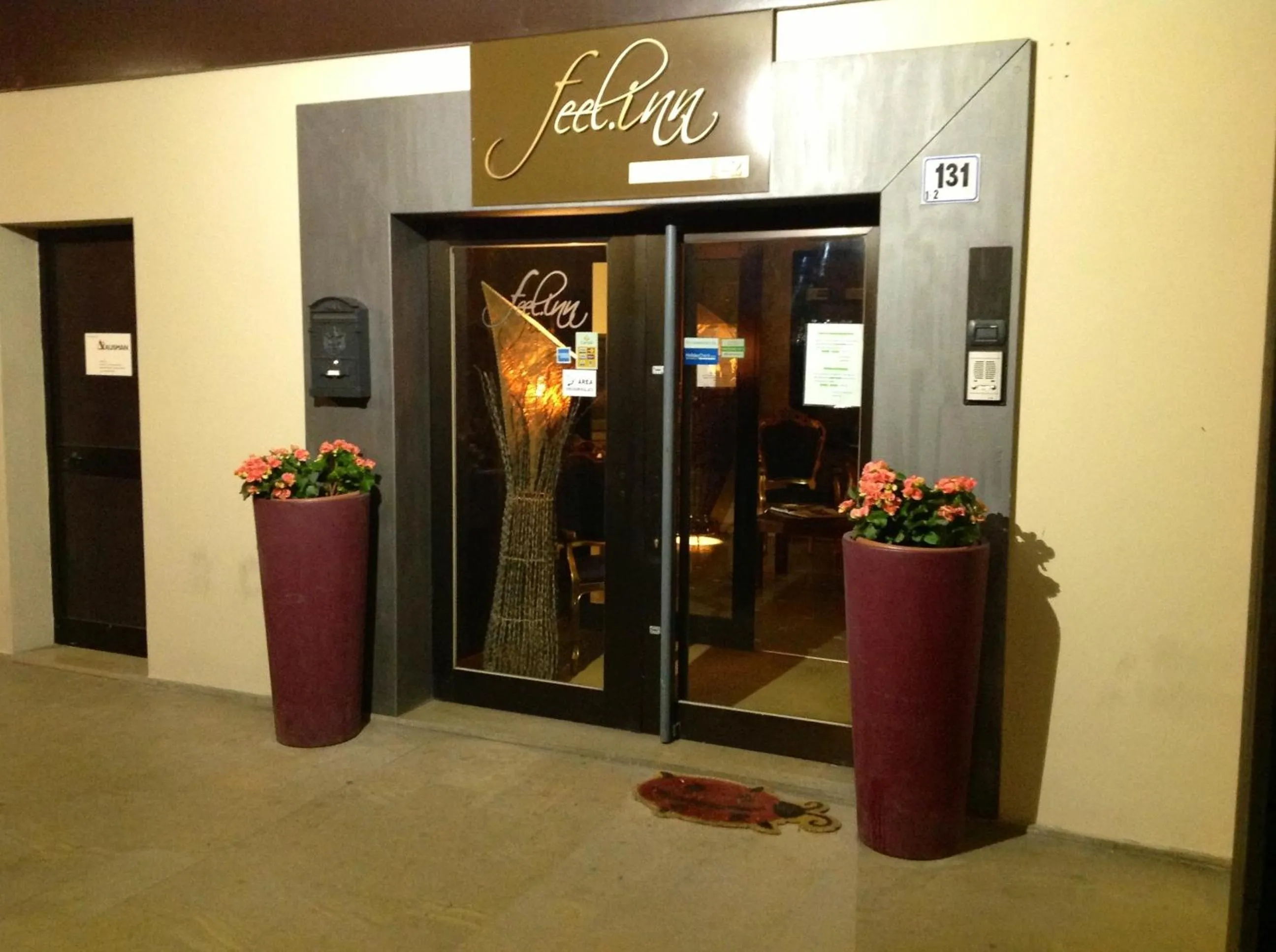 Facade/entrance in Hotel Feel Inn Venice Airport
