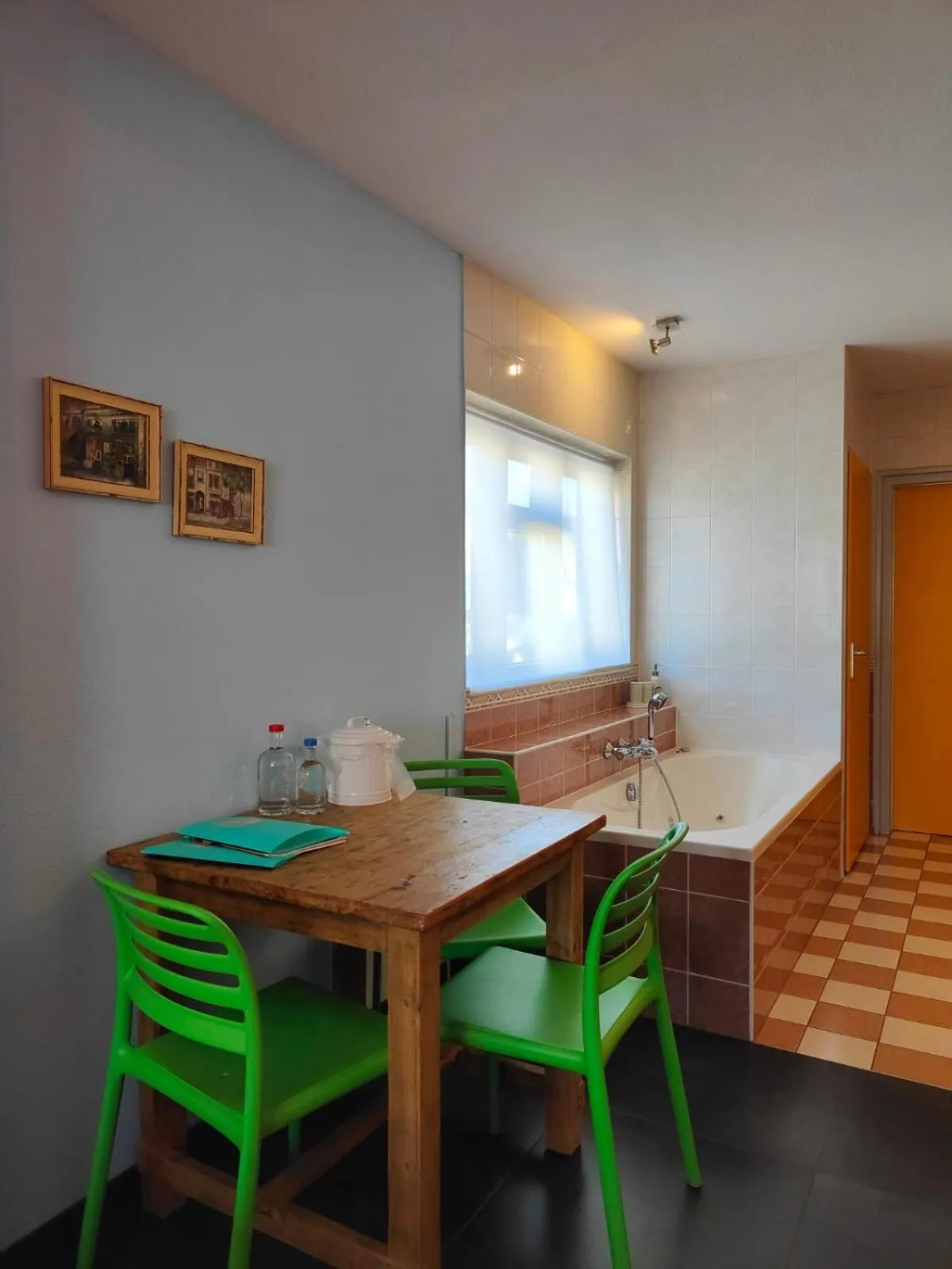 Bathroom in Hotel Domburg4you