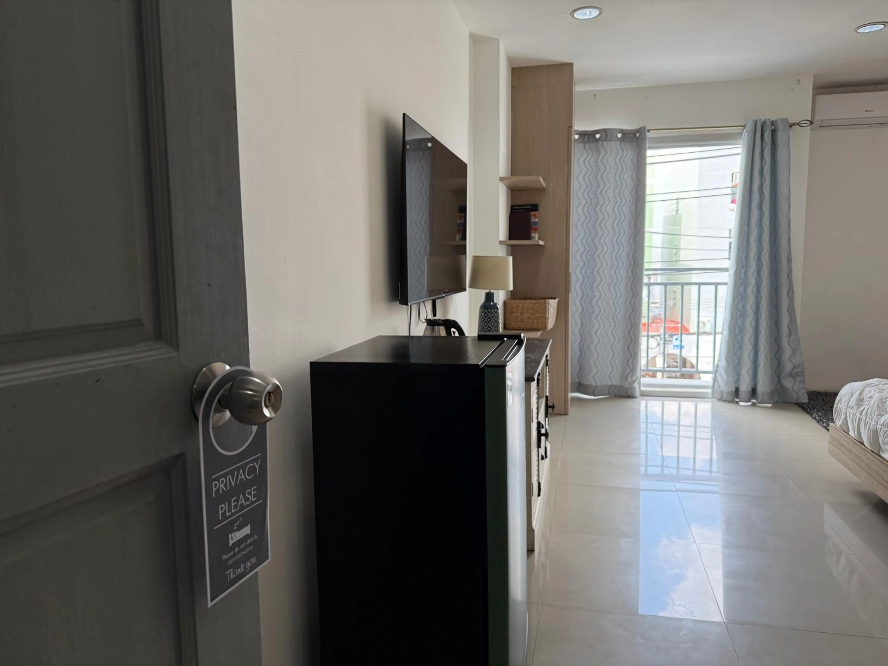 Facade/entrance, Bed in Five Loaves Beds Patong