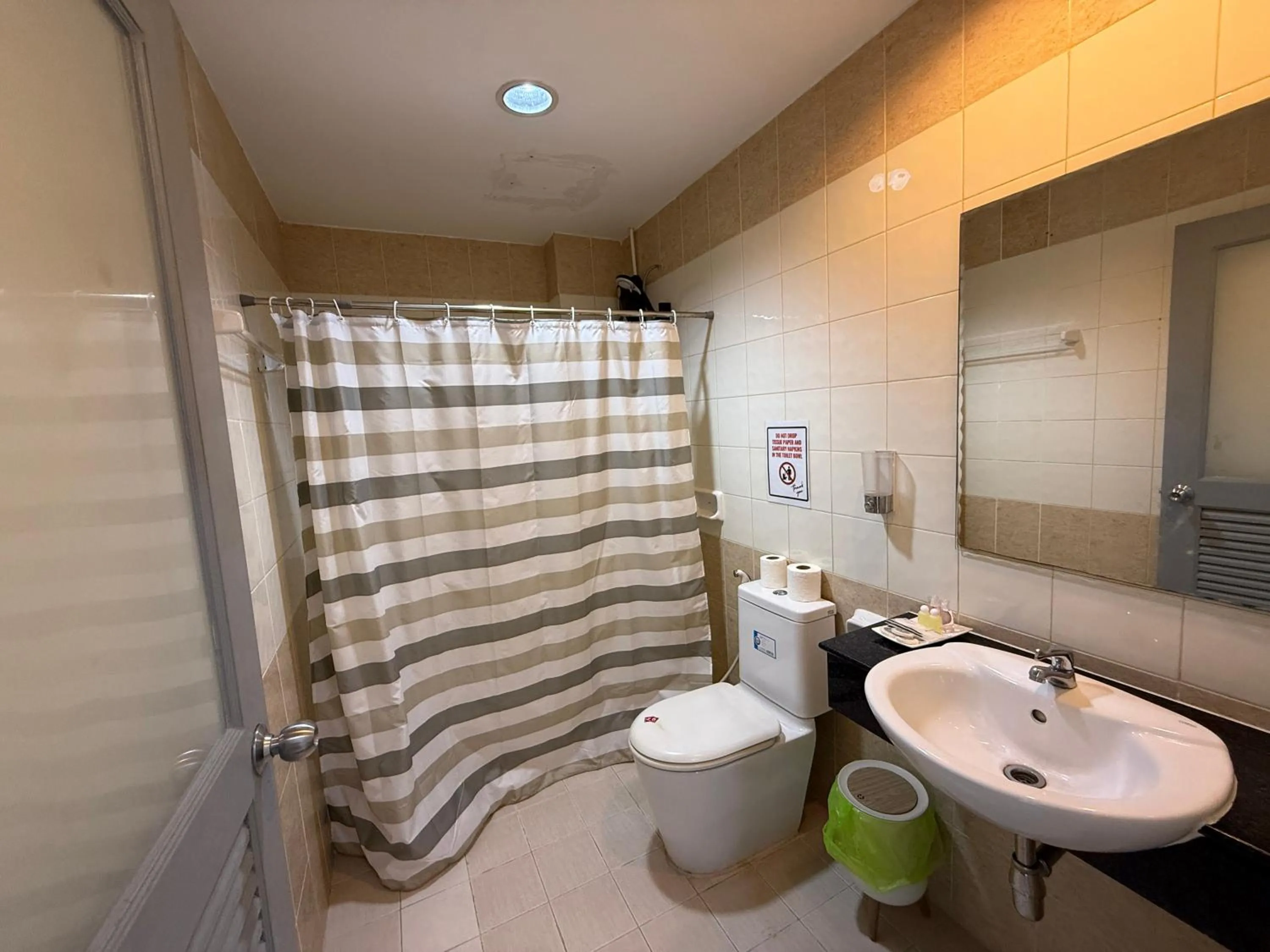 Five Loaves Beds Patong