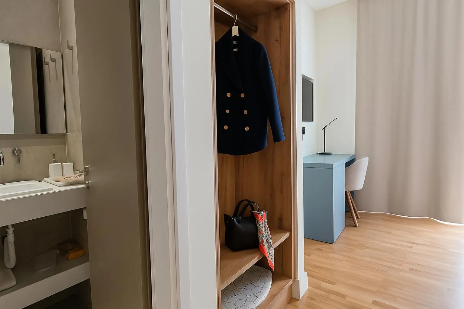 Bathroom in Elite Patras Suites