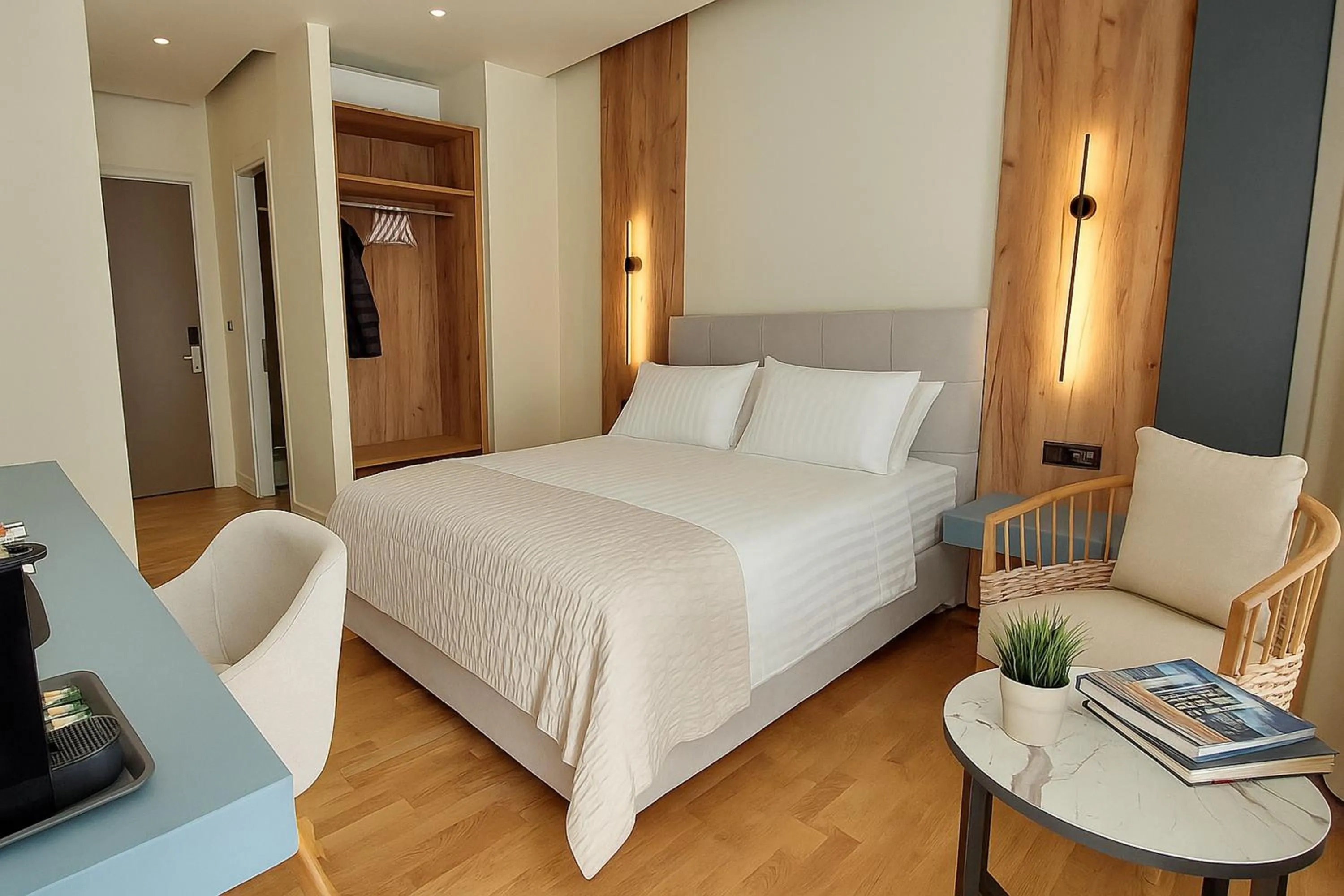 Bed in Elite Patras Suites