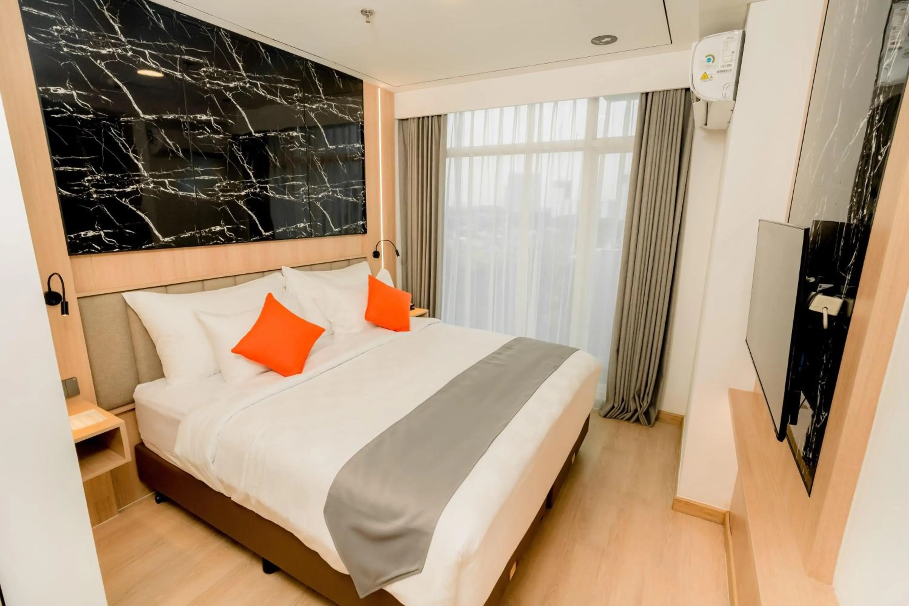 Photo of the whole room, Bed in Howard Johnson By Wyndham Tangerang