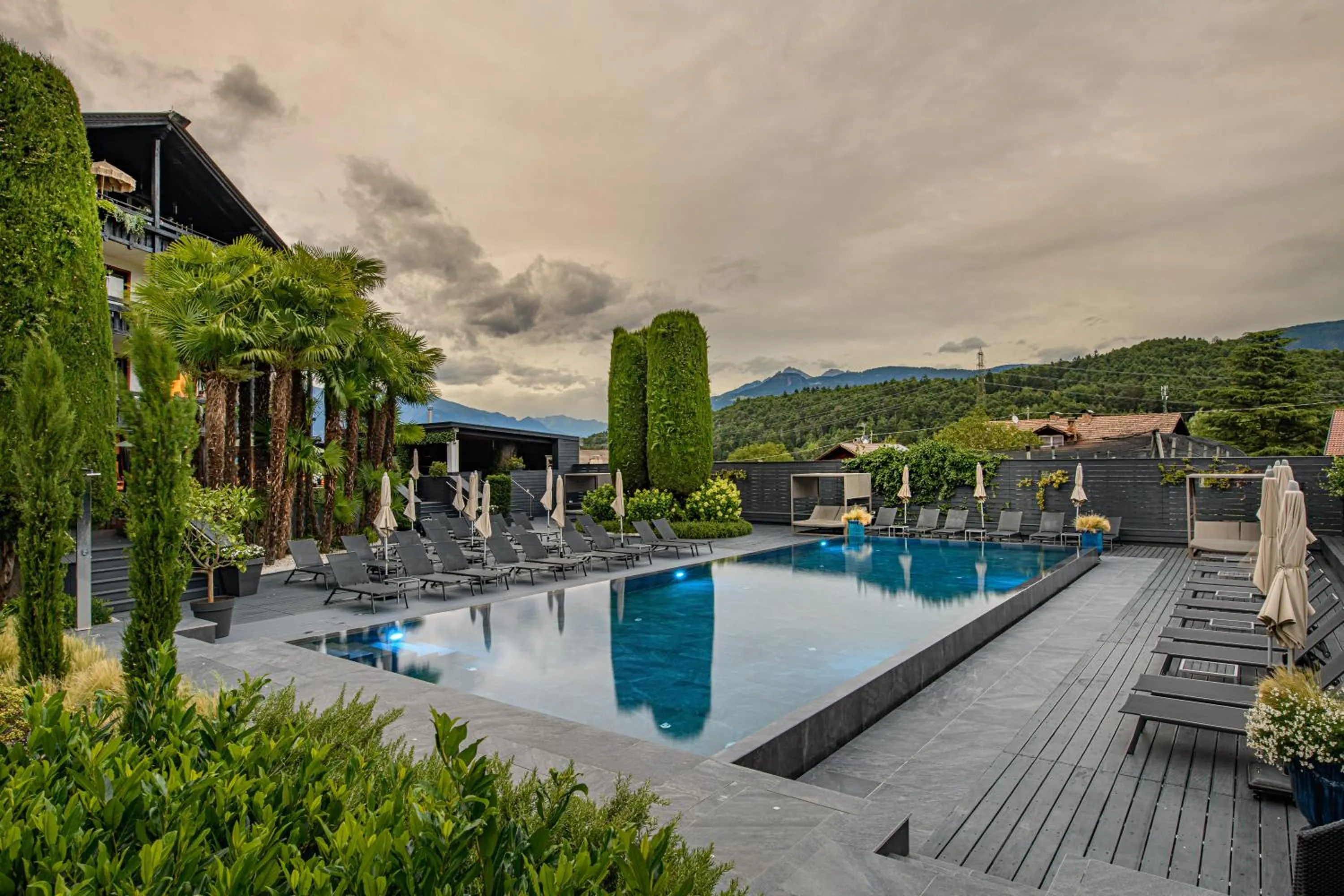 Swimming pool in Tirolensis - Luxury All Inclusive