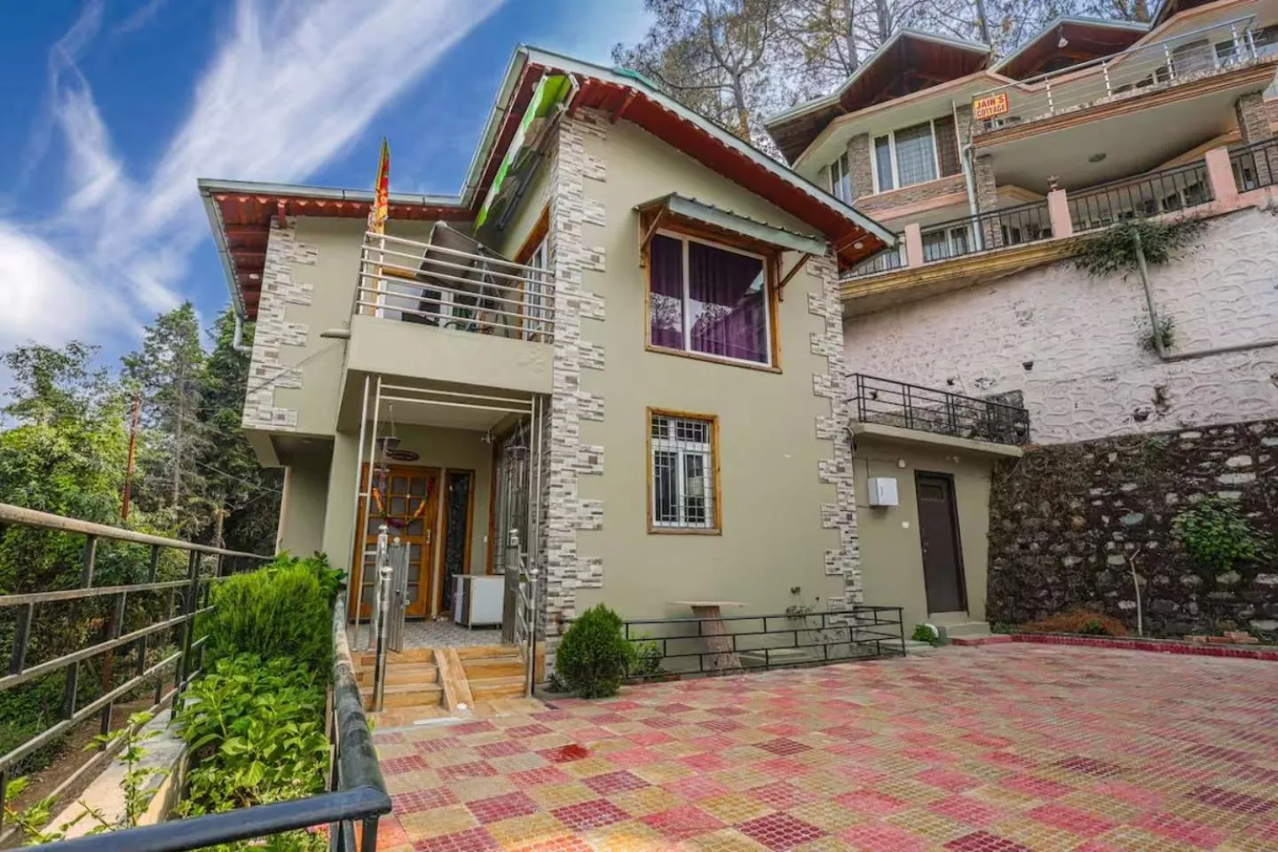 Neem Karoli Green Valley Luxury Villa