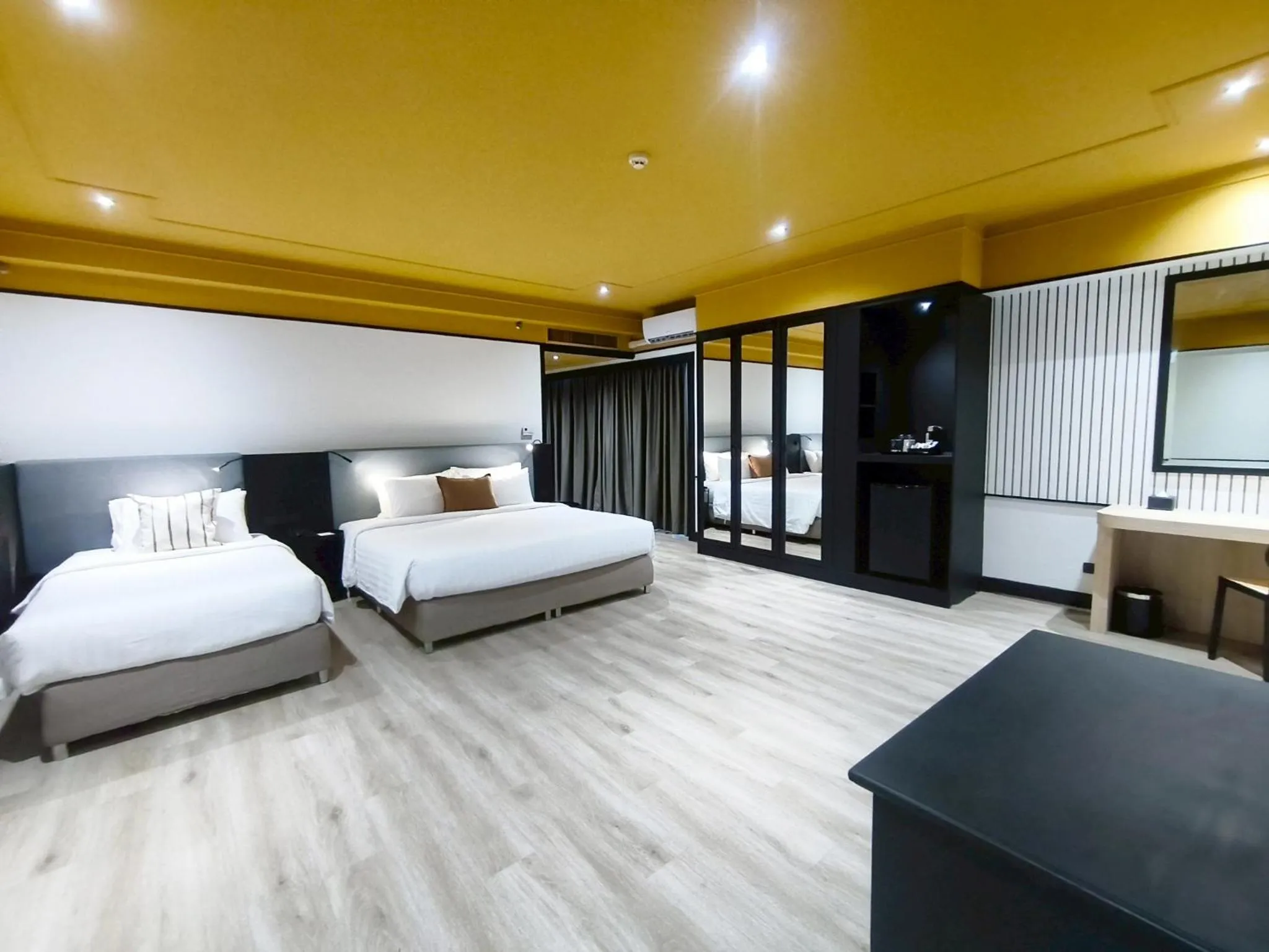 Bed in The Quarter Saphankhwai by UHG