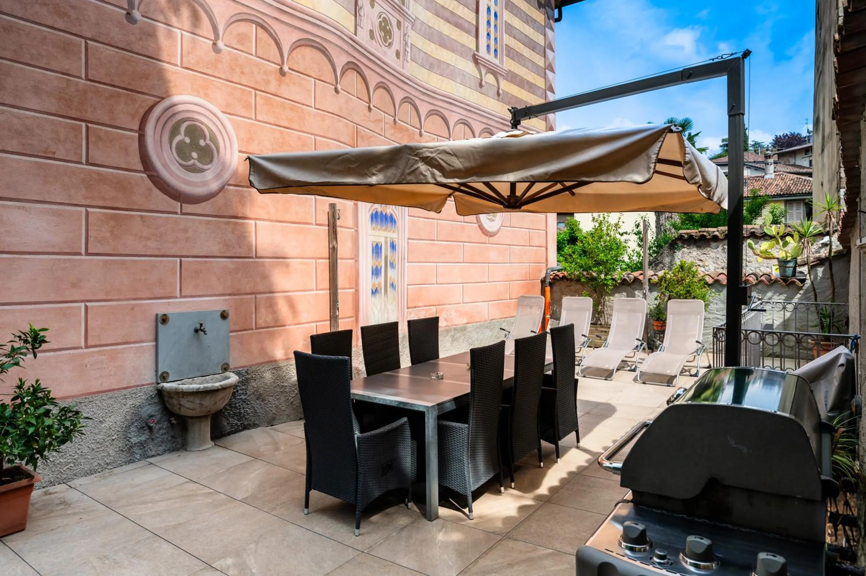 Property building in Palazzo Rivola