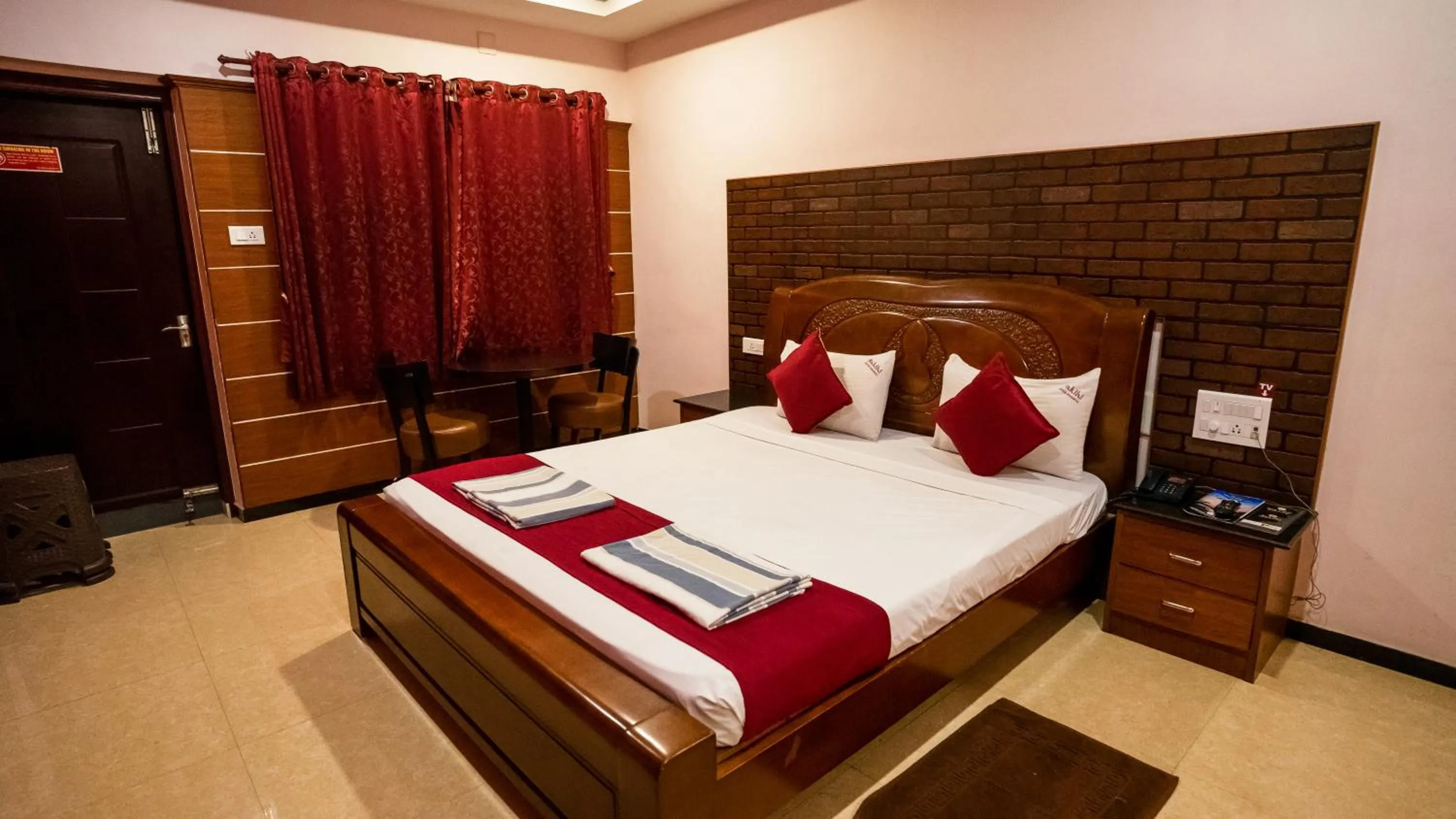 Bed in Sakthi River Resort