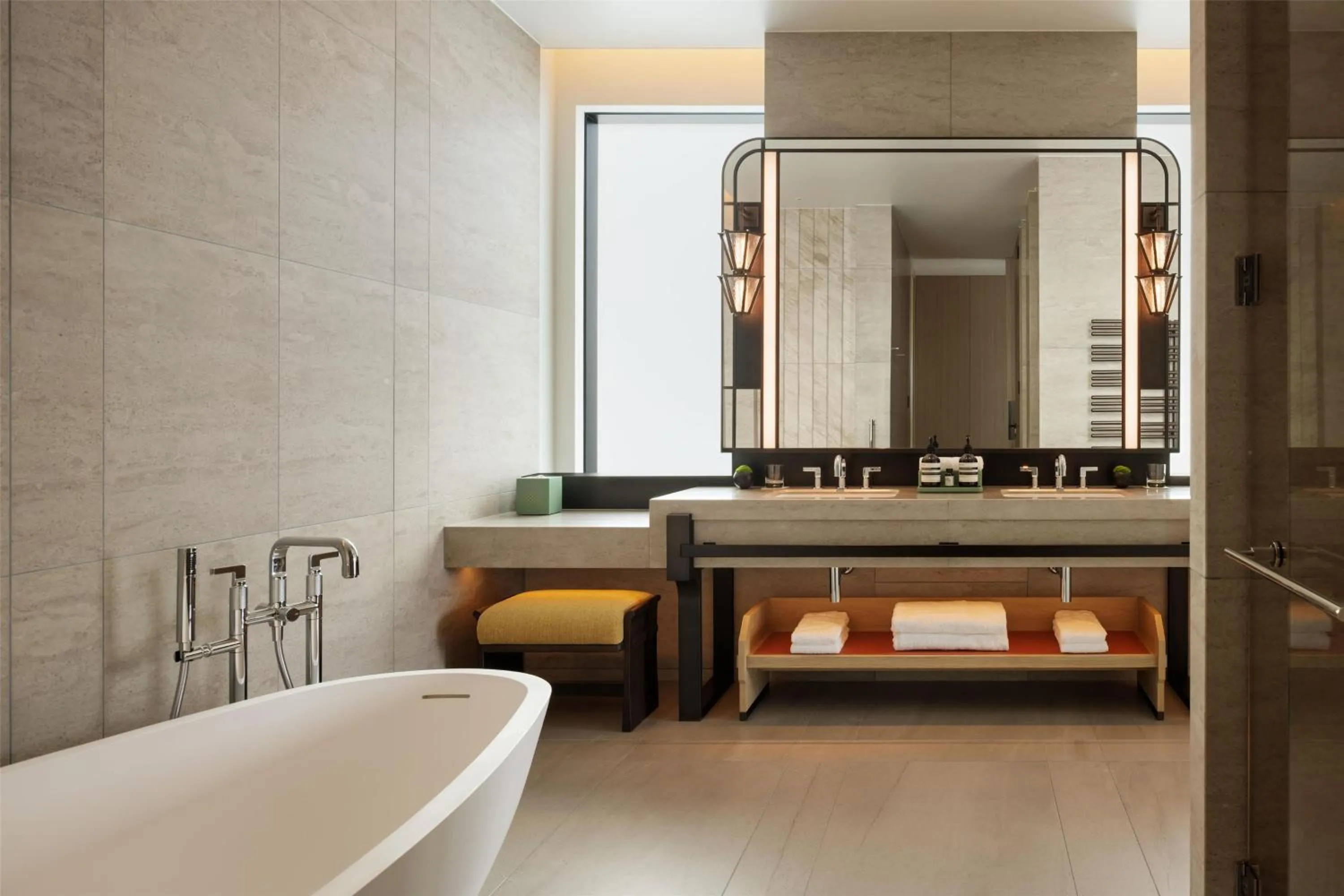 Bathroom, Bed in Waldorf Astoria Osaka