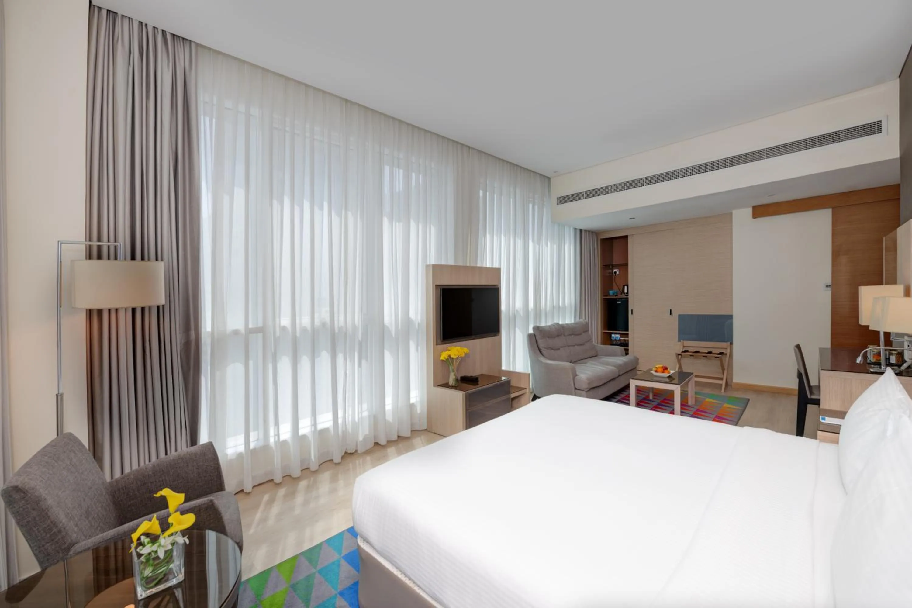 Bedroom, Bed in TRYP by Wyndham Abu Dhabi City Center