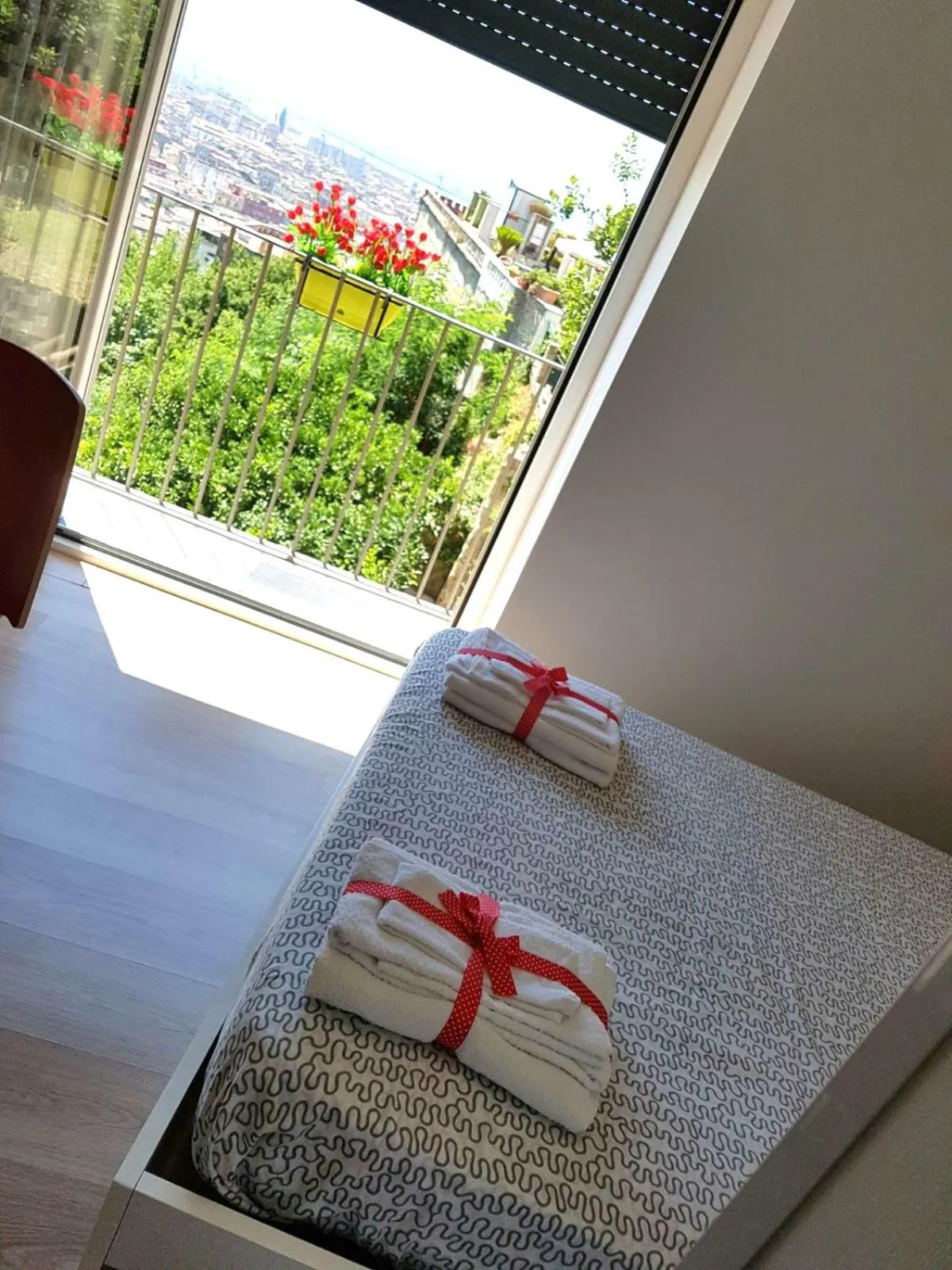 Property building, Bed in B&B La Veduta