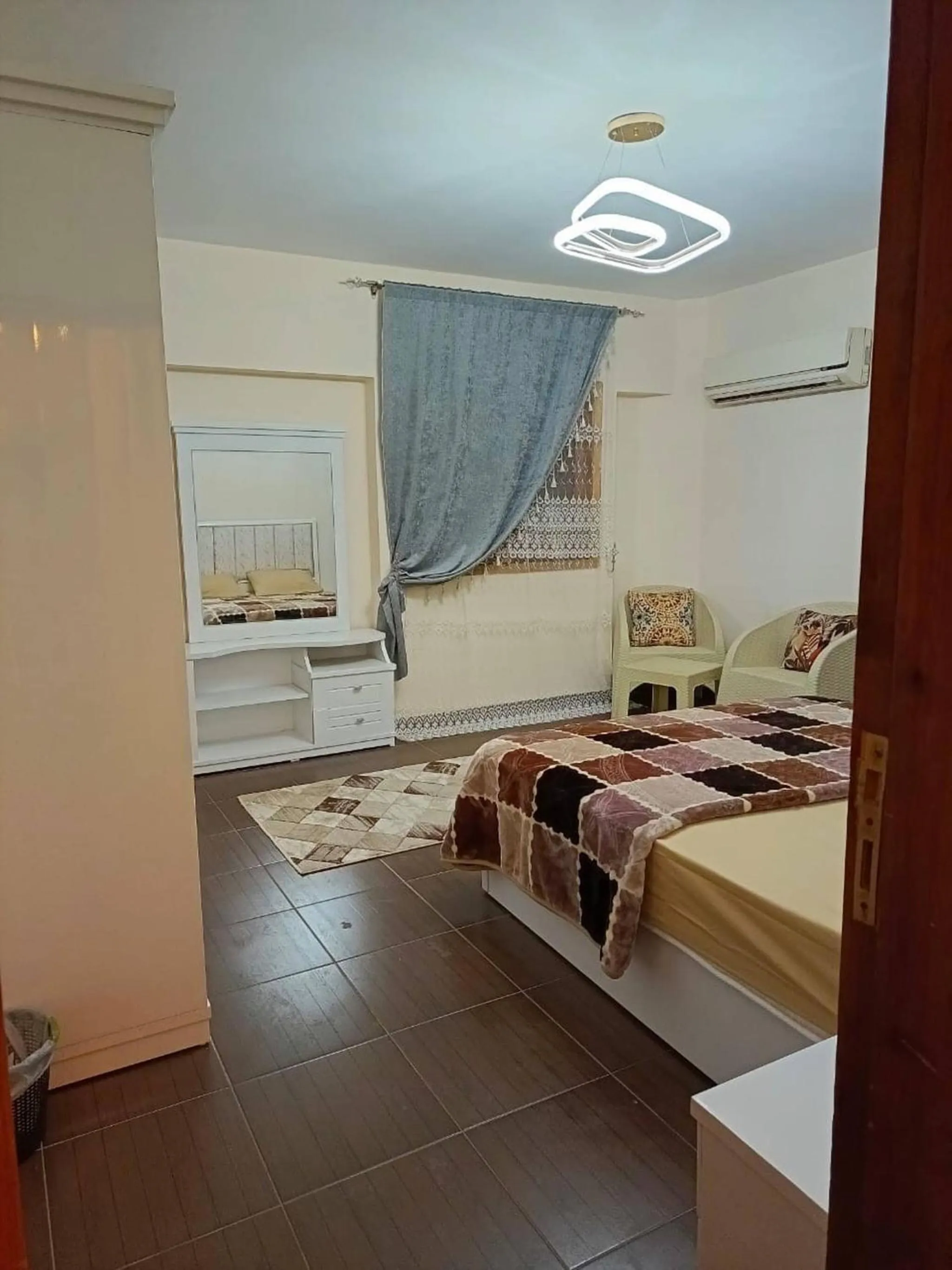 Bed in Enjoying And Comfortable Stay