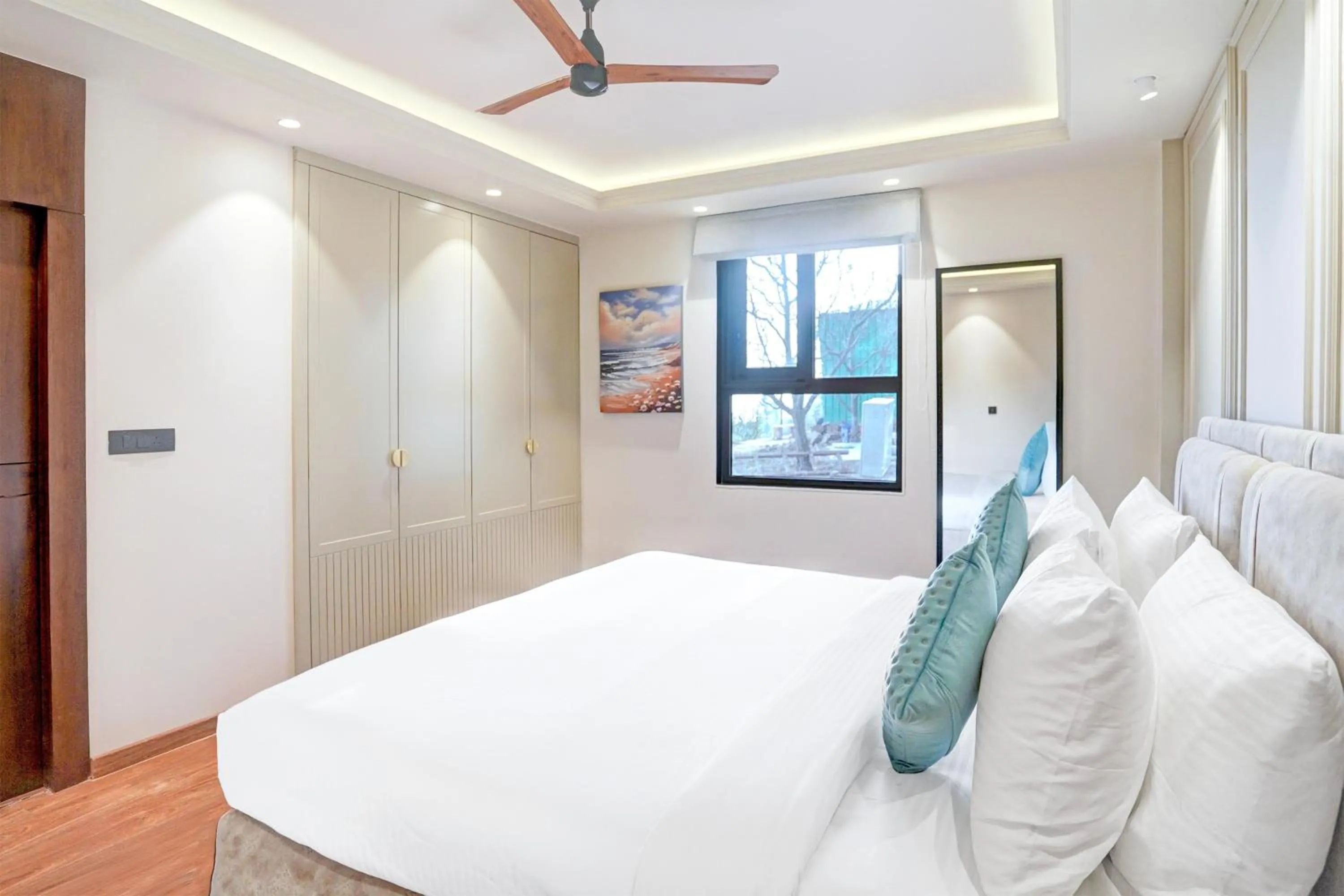 Bedroom, Bed in Sunday by CheckIn Premium 5 BHK Villa Mihika, Shimla