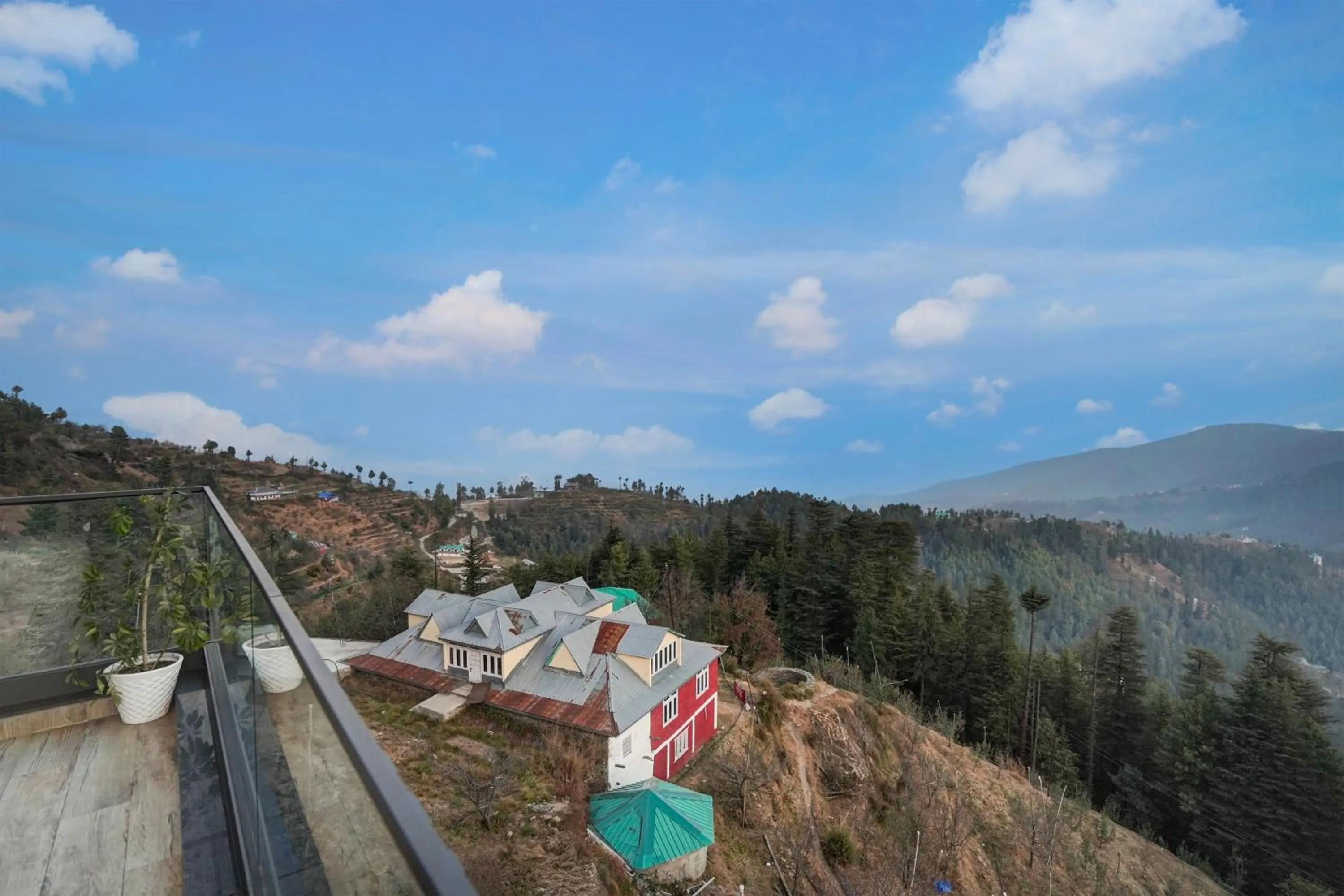 Natural landscape in Sunday by CheckIn Premium 5 BHK Villa Mihika, Shimla