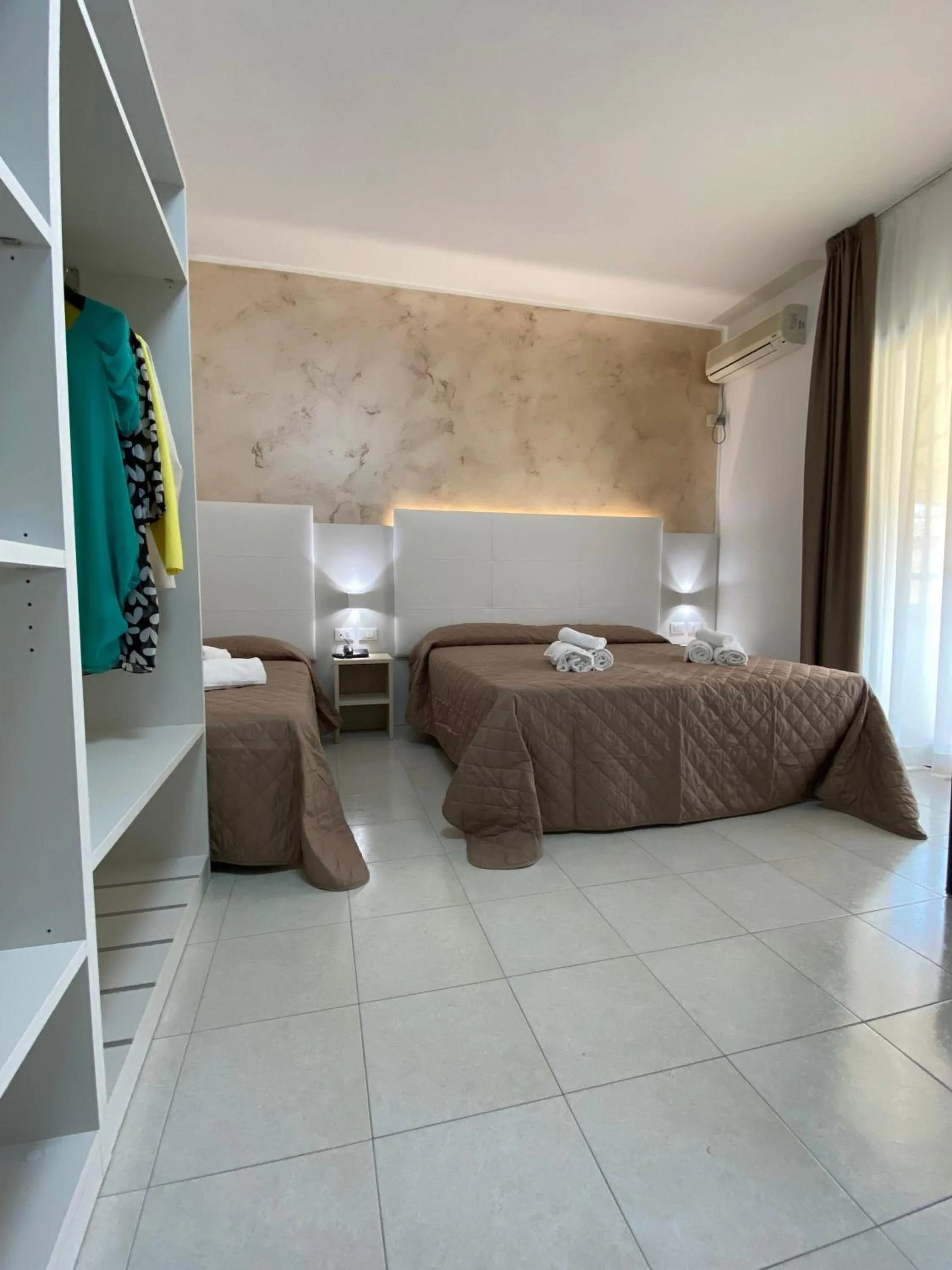 Photo of the whole room, Bed in Hotel Bahia