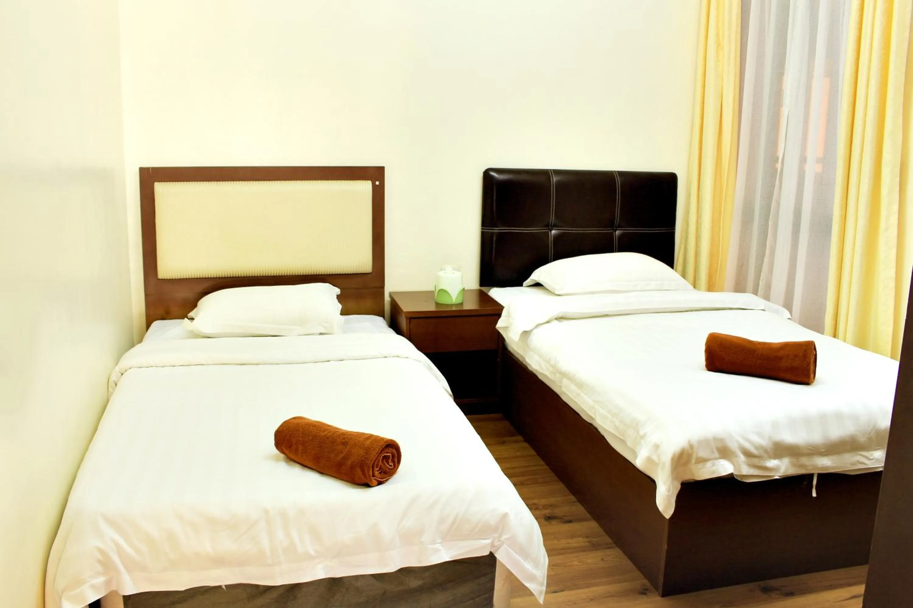 Bed in KK Vacation Apartments-Marina Court - STAY AND GET CASH REBATE