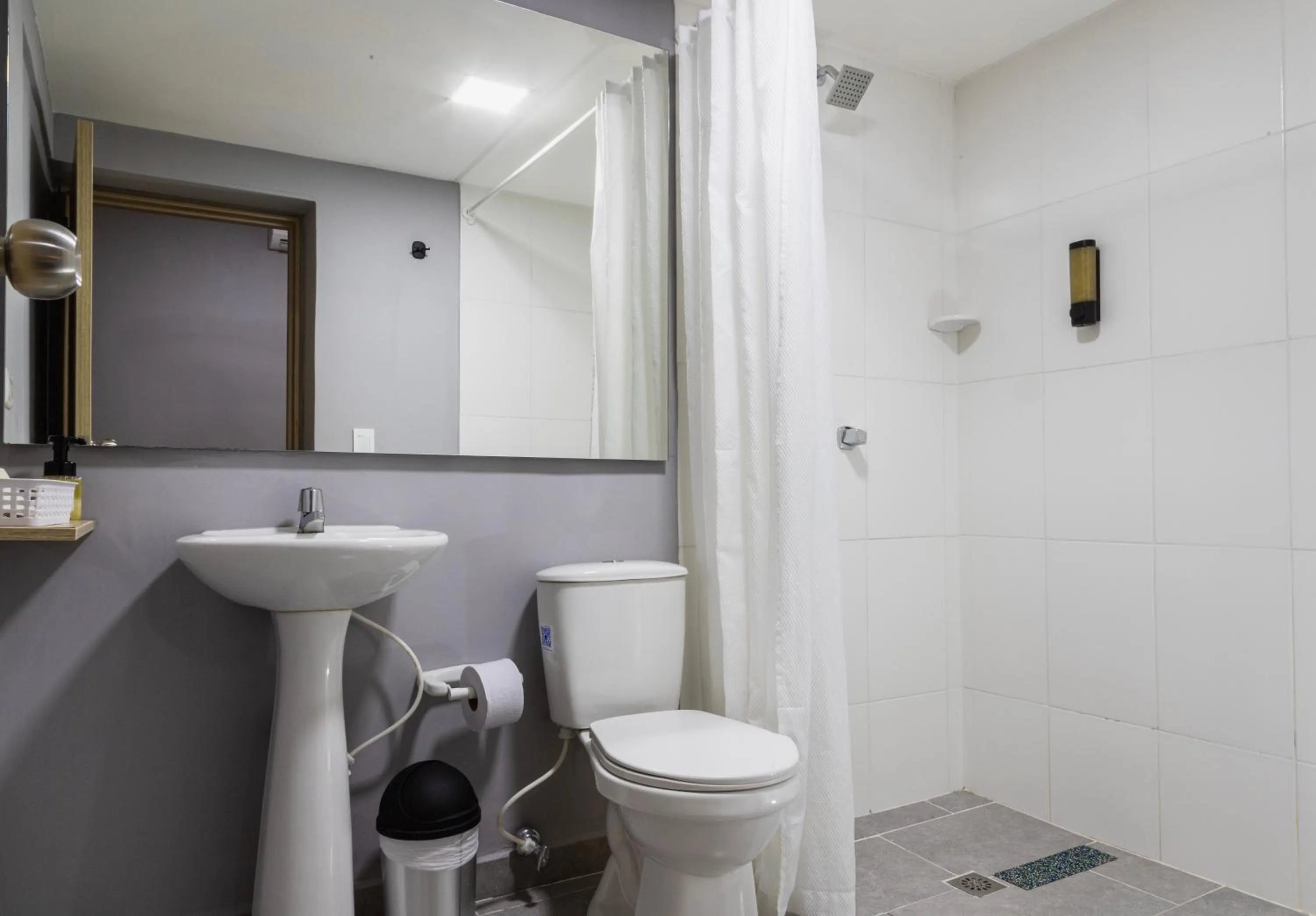 Shower in Hotel Casa 73 Deluxe