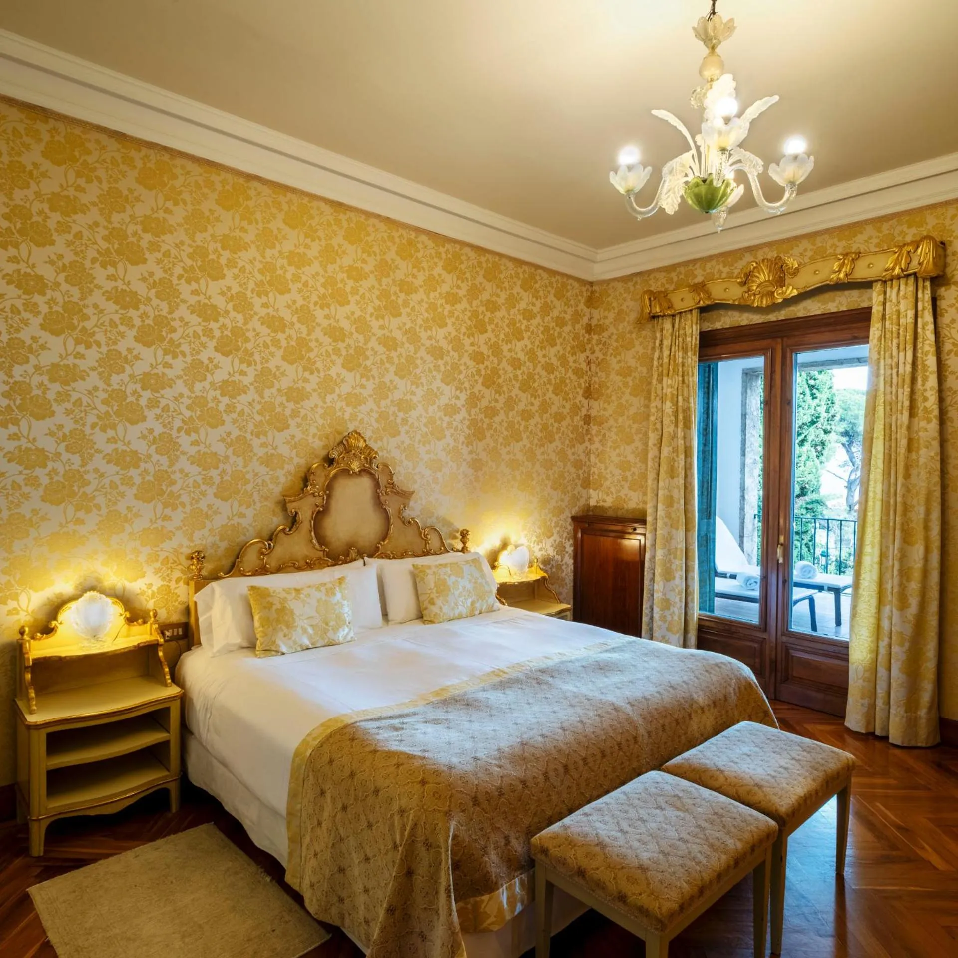 Bed in Hostal de la Gavina GL - The Leading Hotels of the World