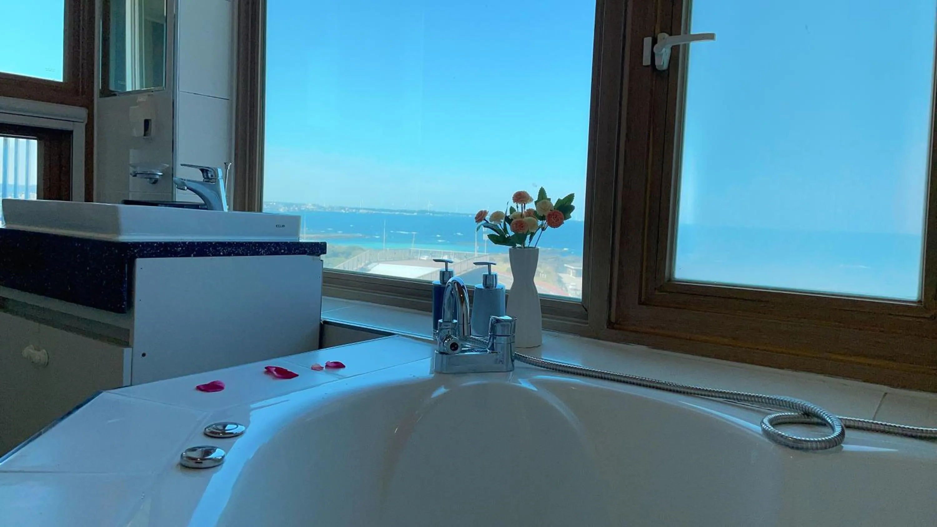 Bathroom in O2Heal resort