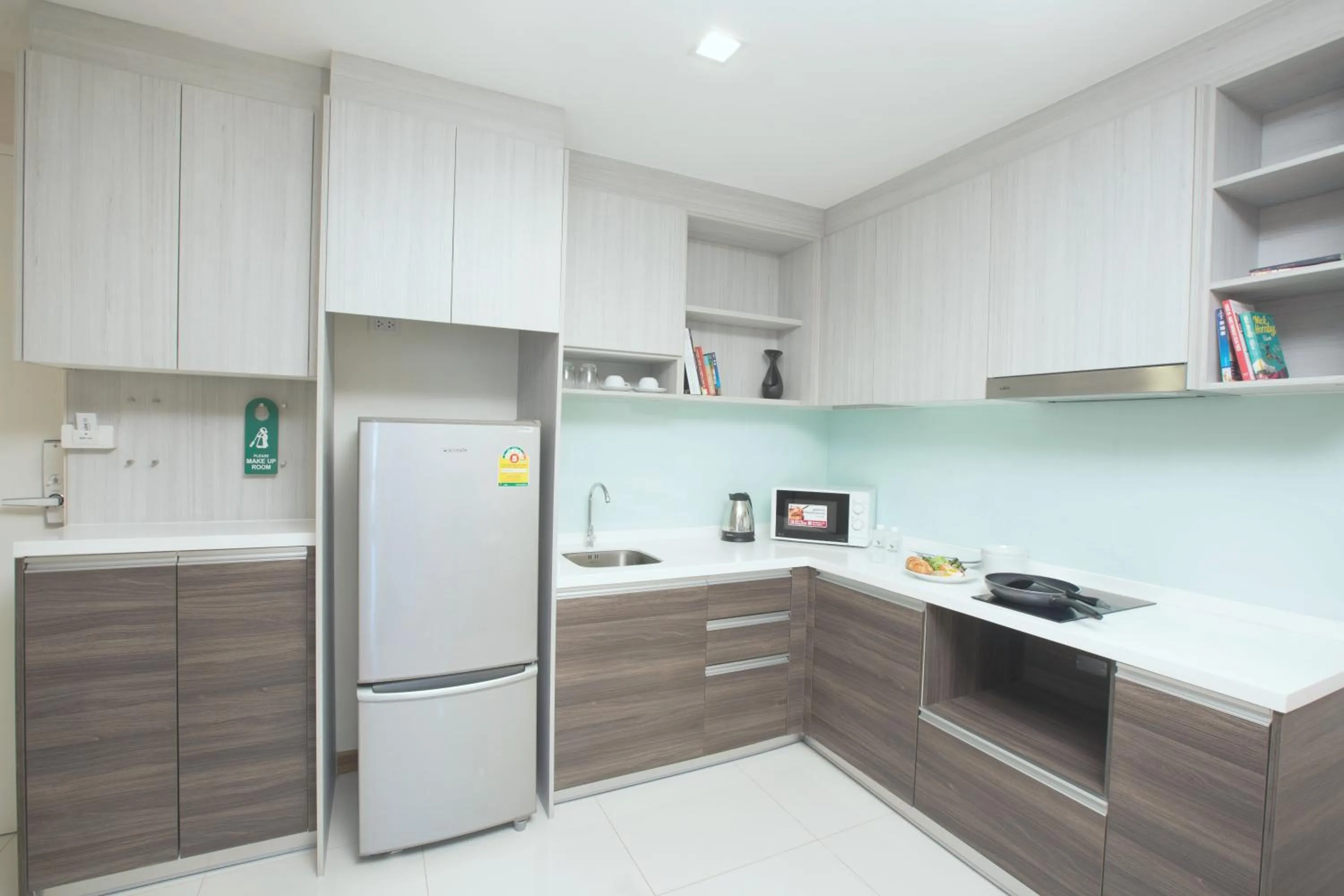 Kitchen or kitchenette in Park 19 Hotel