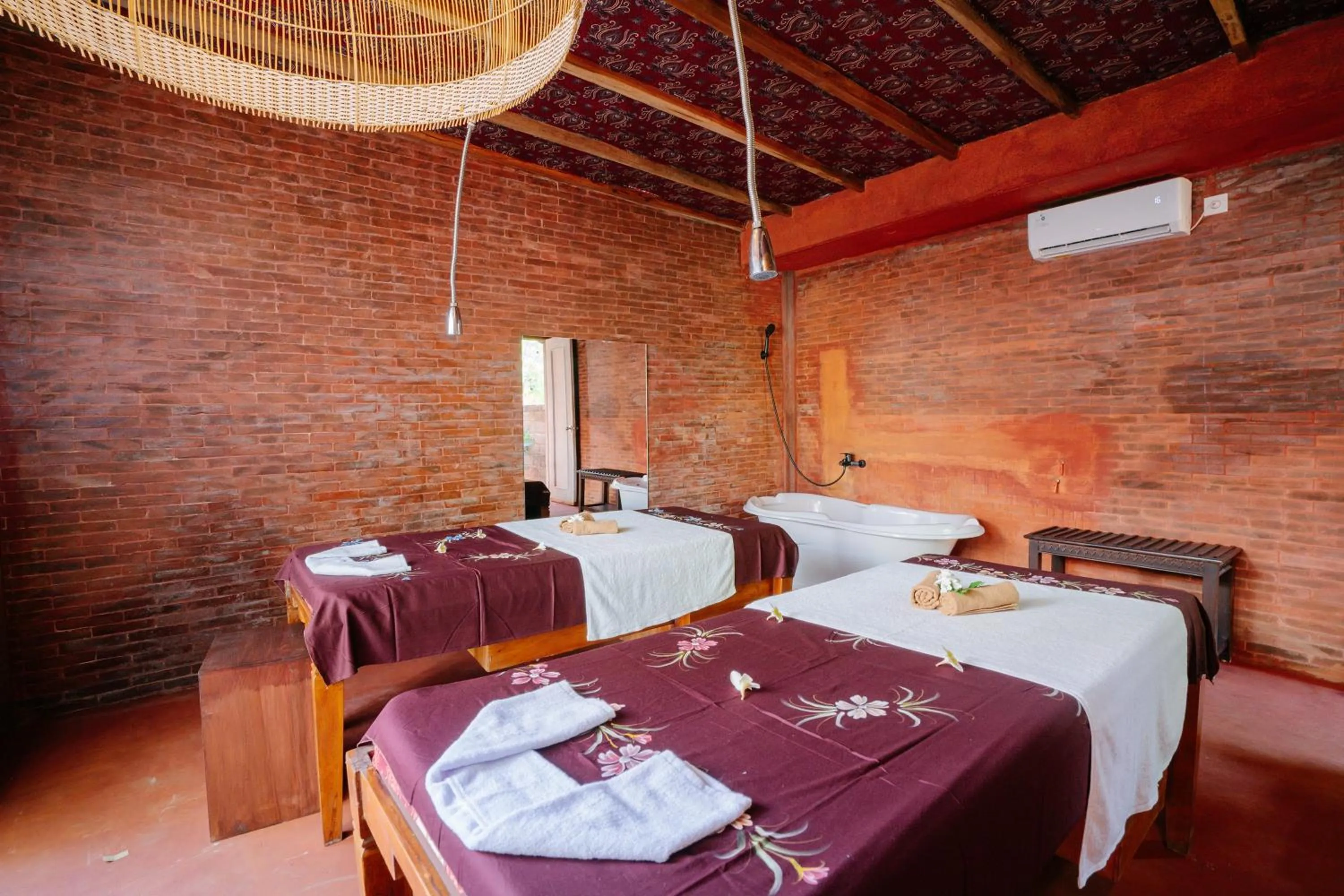 Spa and wellness centre/facilities, Bed in The Saharah Mirage Bali