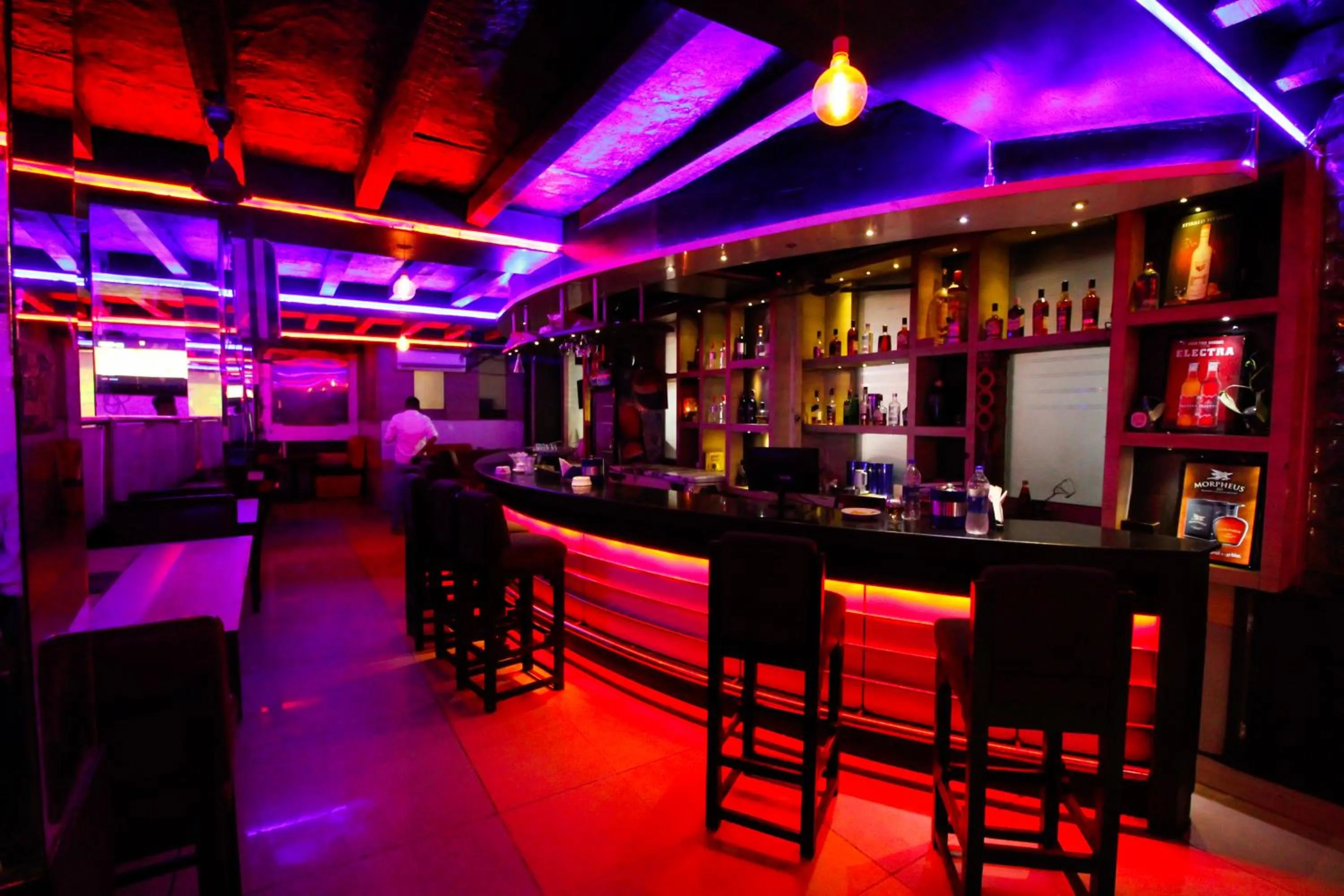 Lounge or bar in Hotel Rishi Regency