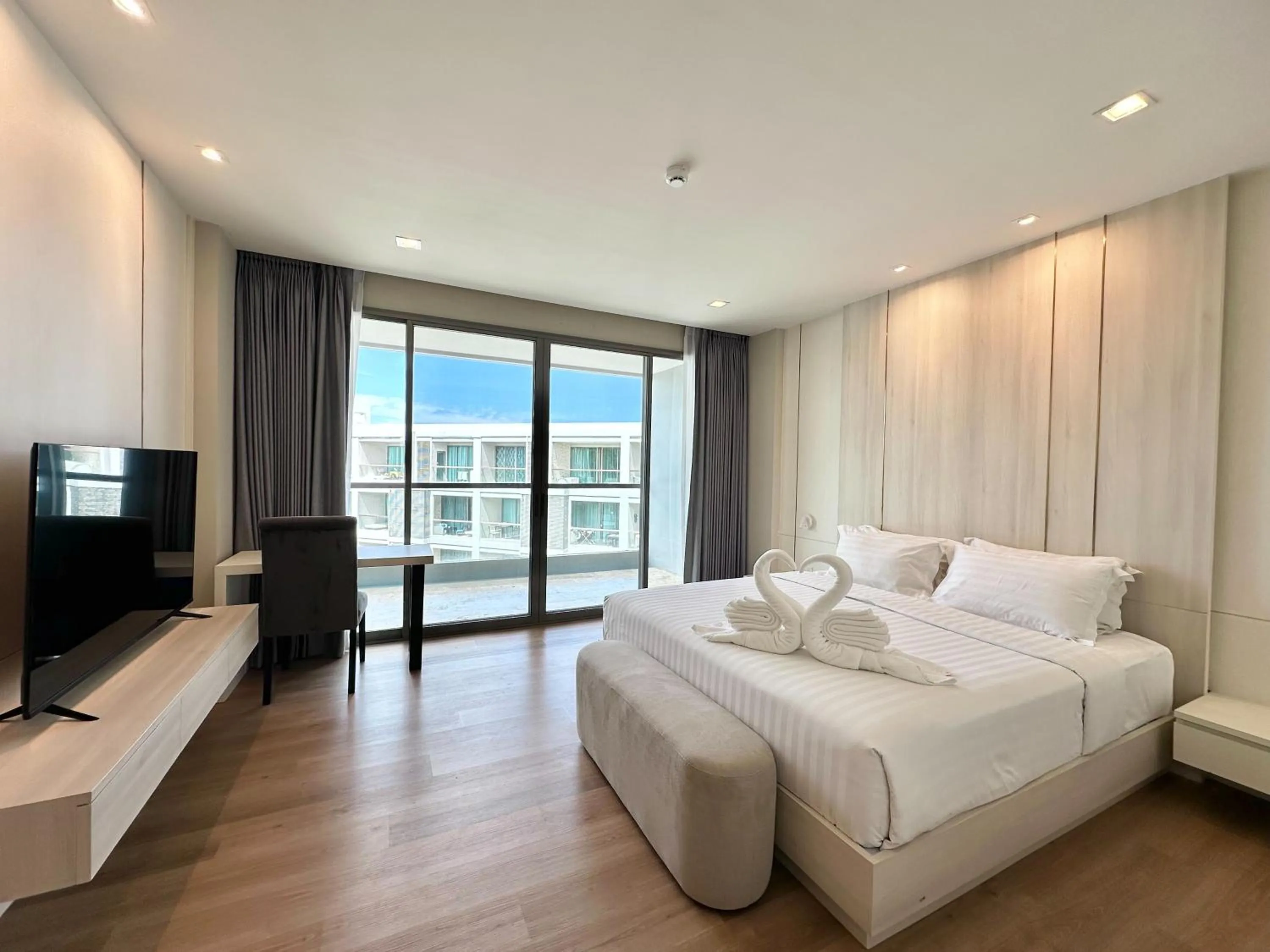 Bed in The Regent Phuket Bangtao Beach