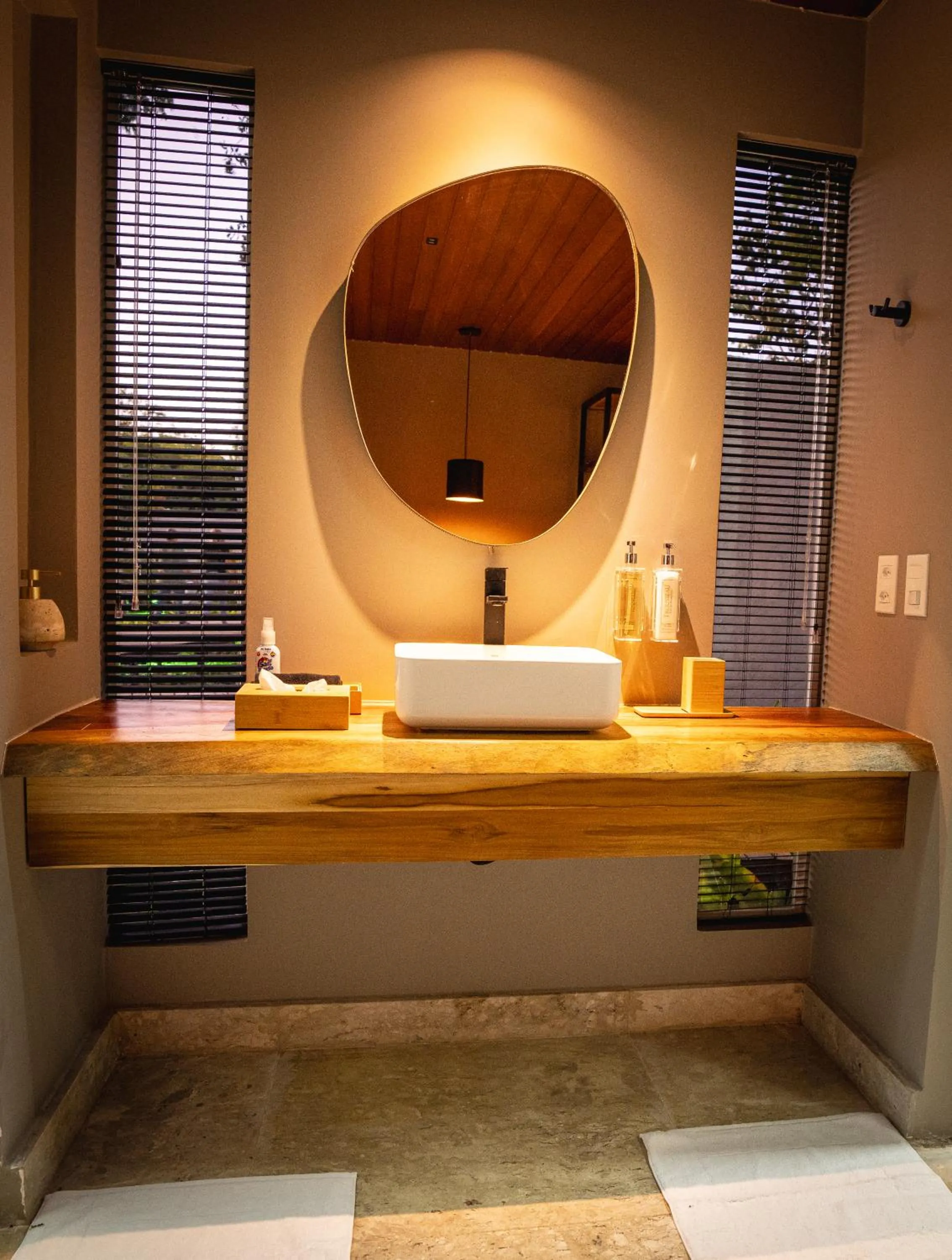 Bathroom in Amaná Hotel