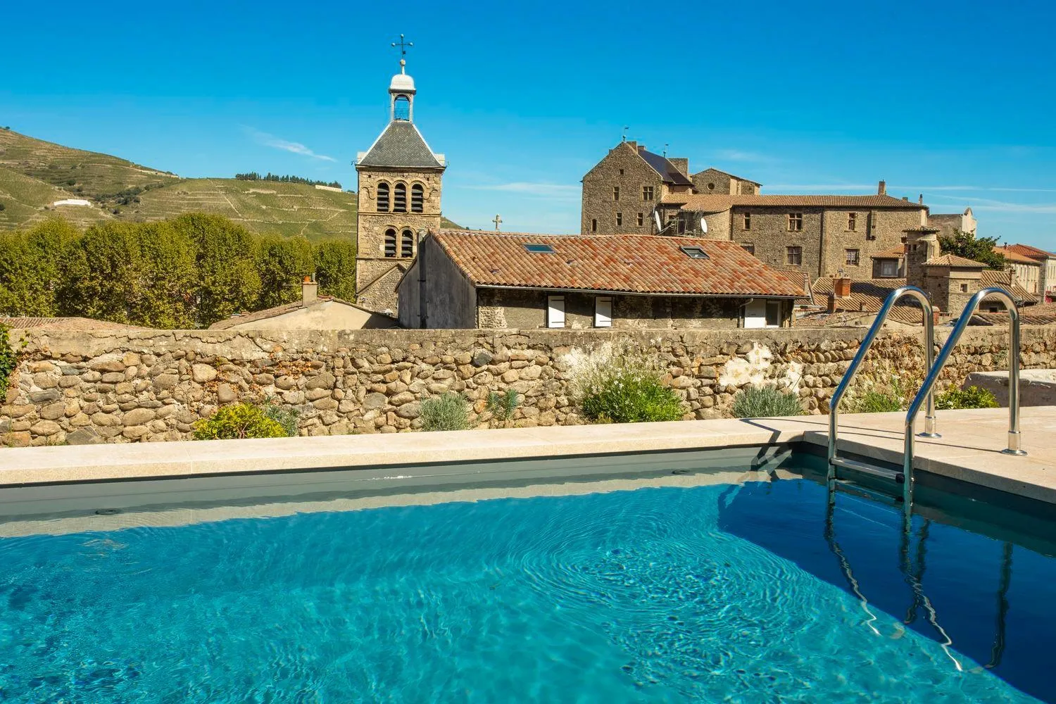 City view in Hôtel de la Villeon