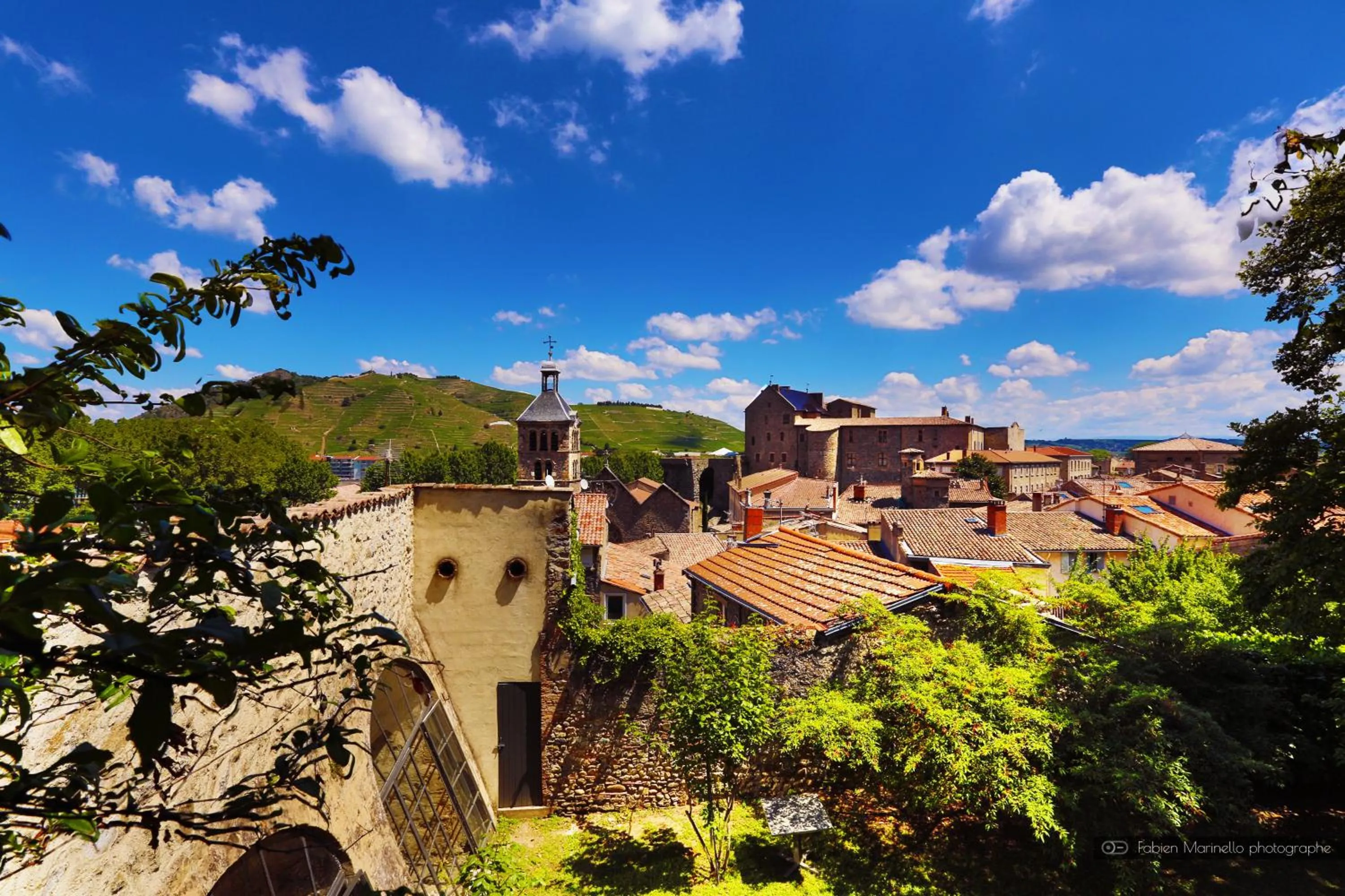 City view in Hôtel de la Villeon