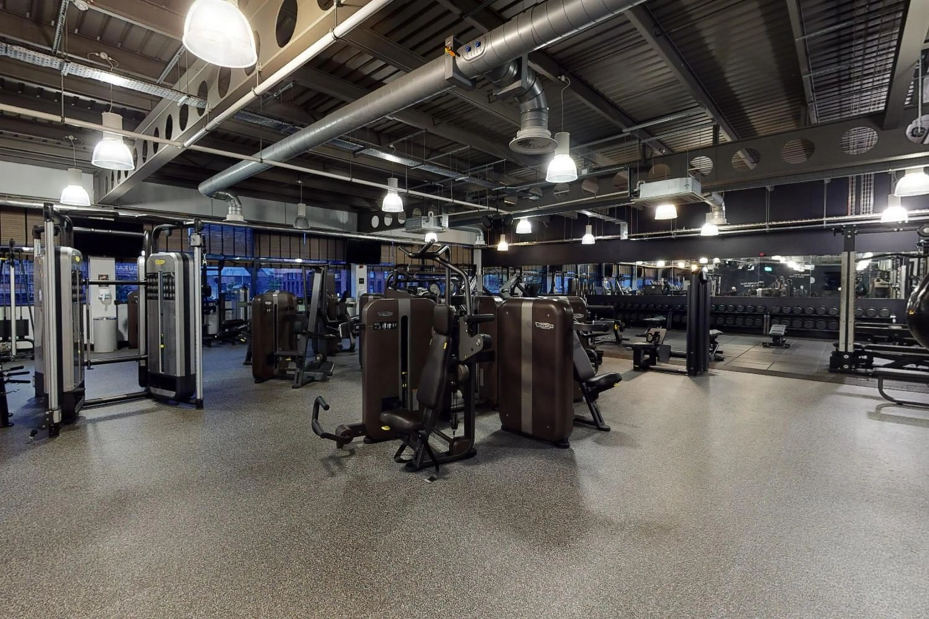 Fitness centre/facilities in Village Hotel Glasgow
