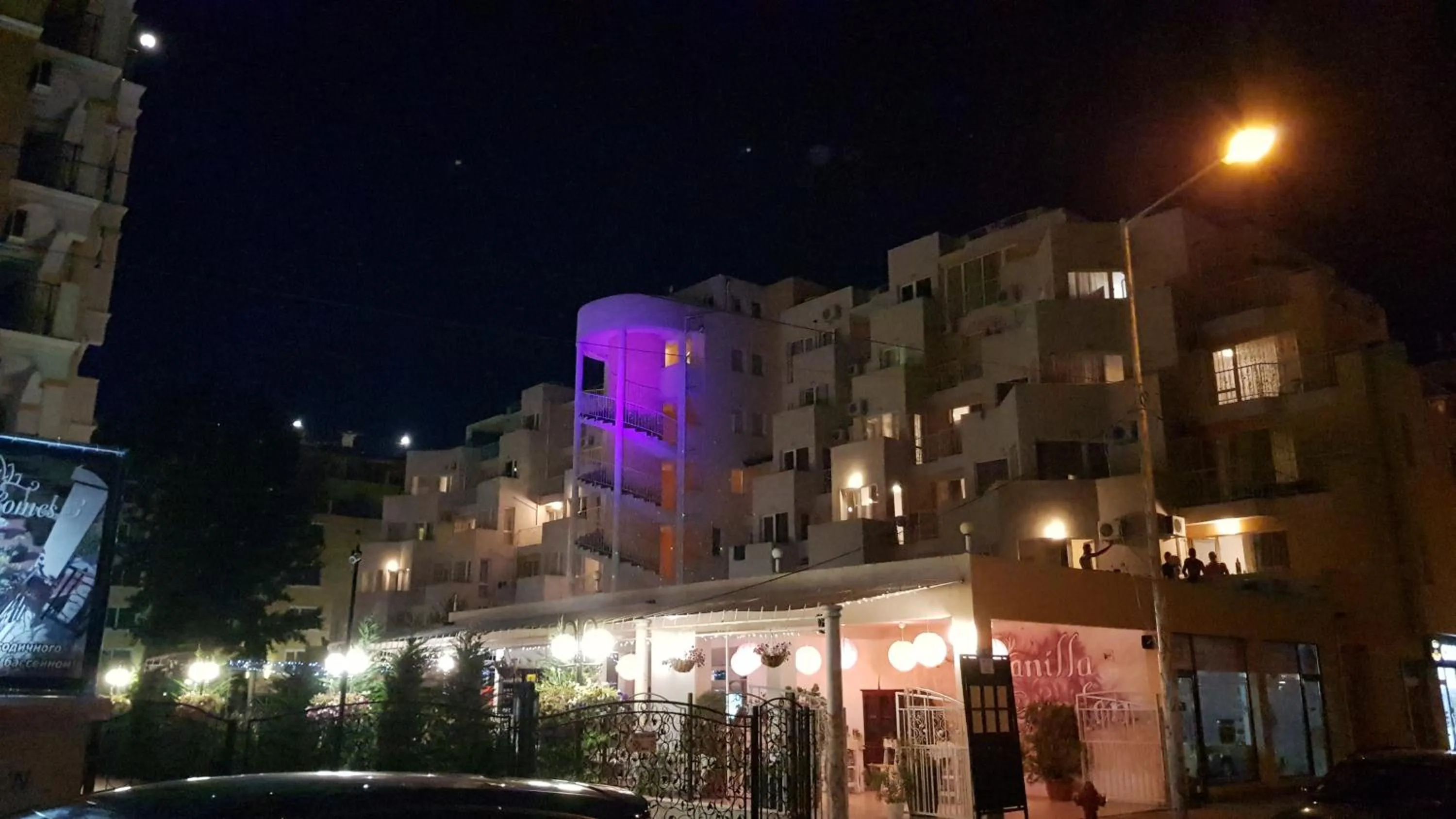 Property building in Vanilla Garden Apartments