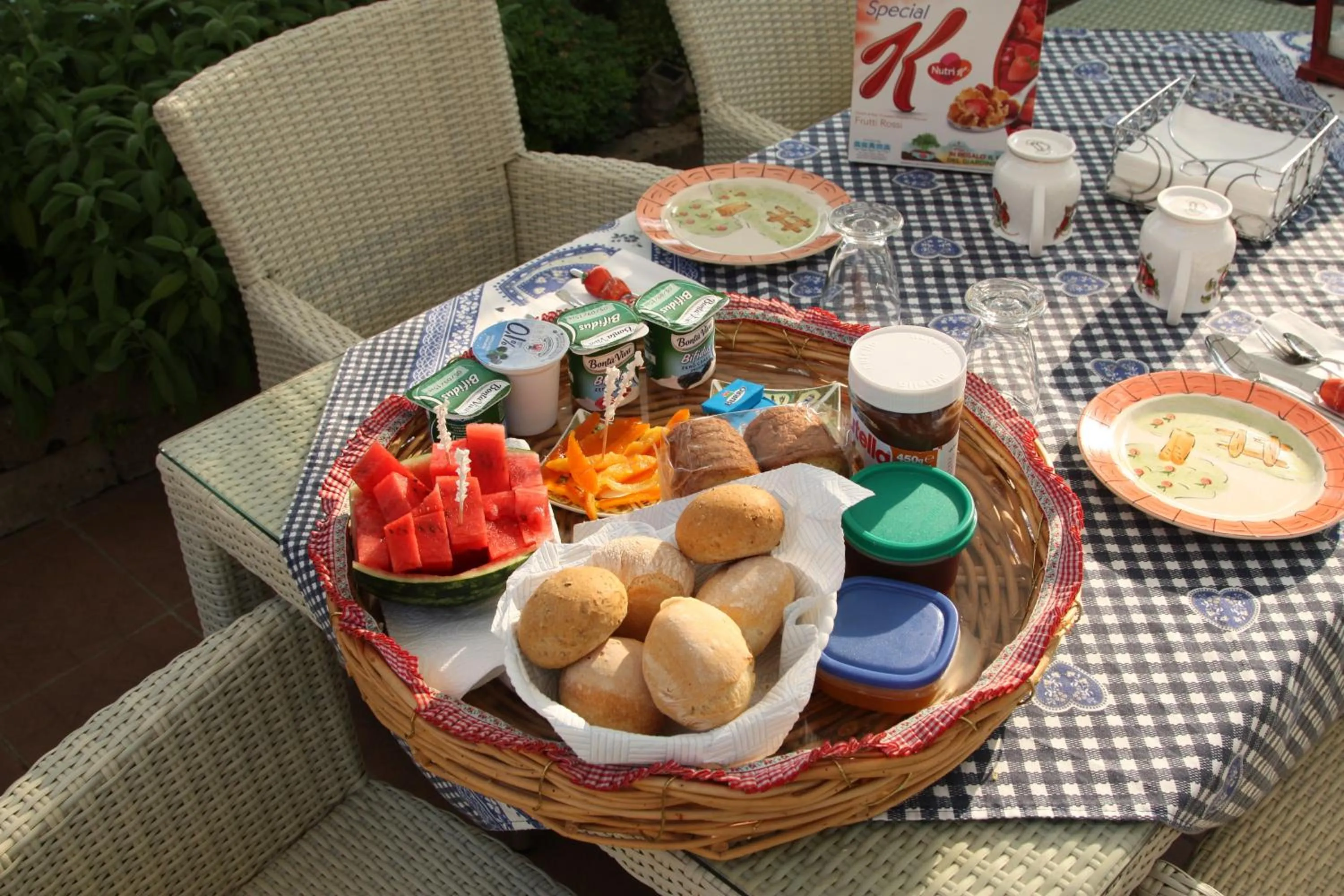 Continental breakfast in La Terrazza Appartamento turisctico Agata