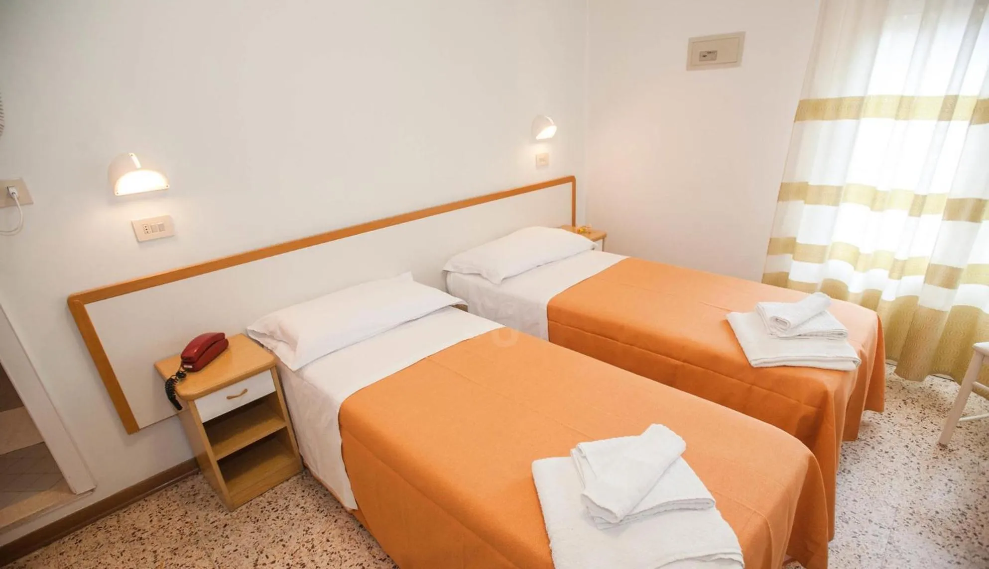 Bedroom, Bed in Hotel Massimo