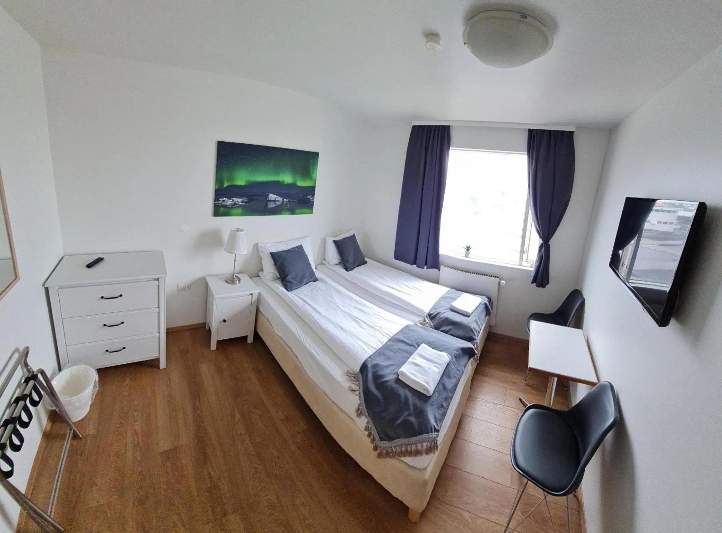 Photo of the whole room, Bed in Höfn Guesthouse