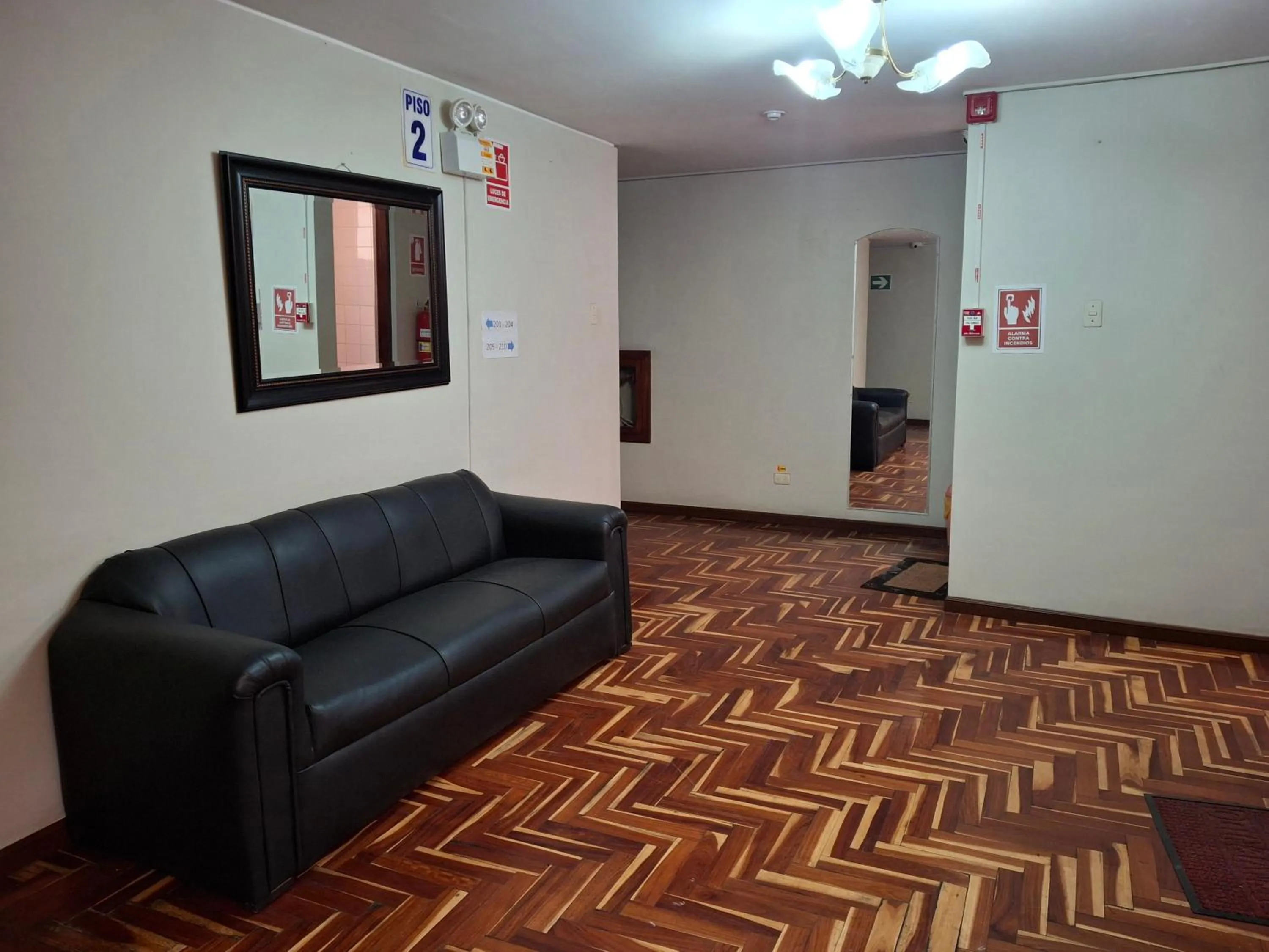 Living room in Hotel Sideral AQP