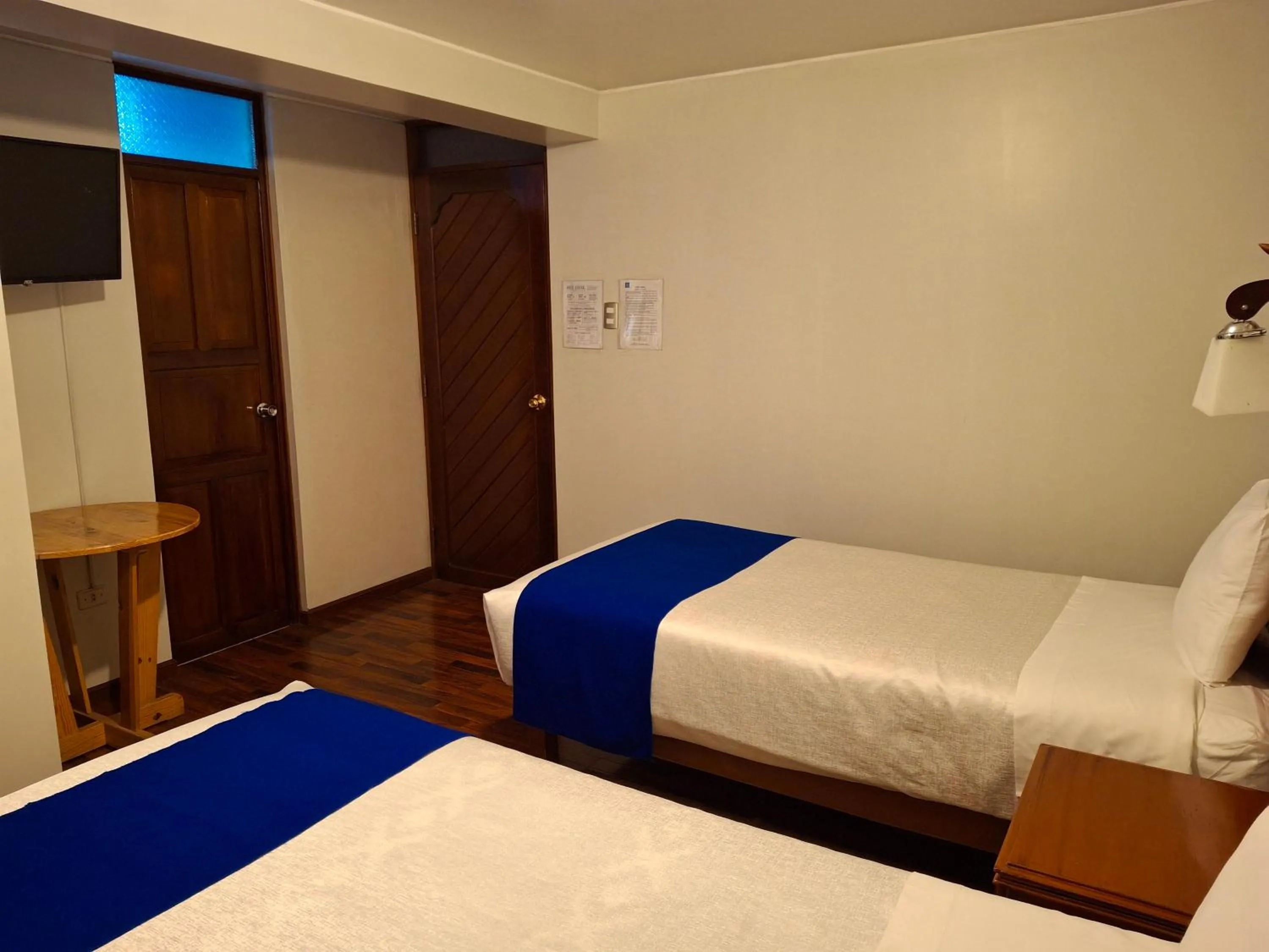 Photo of the whole room, Bed in Hotel Sideral AQP