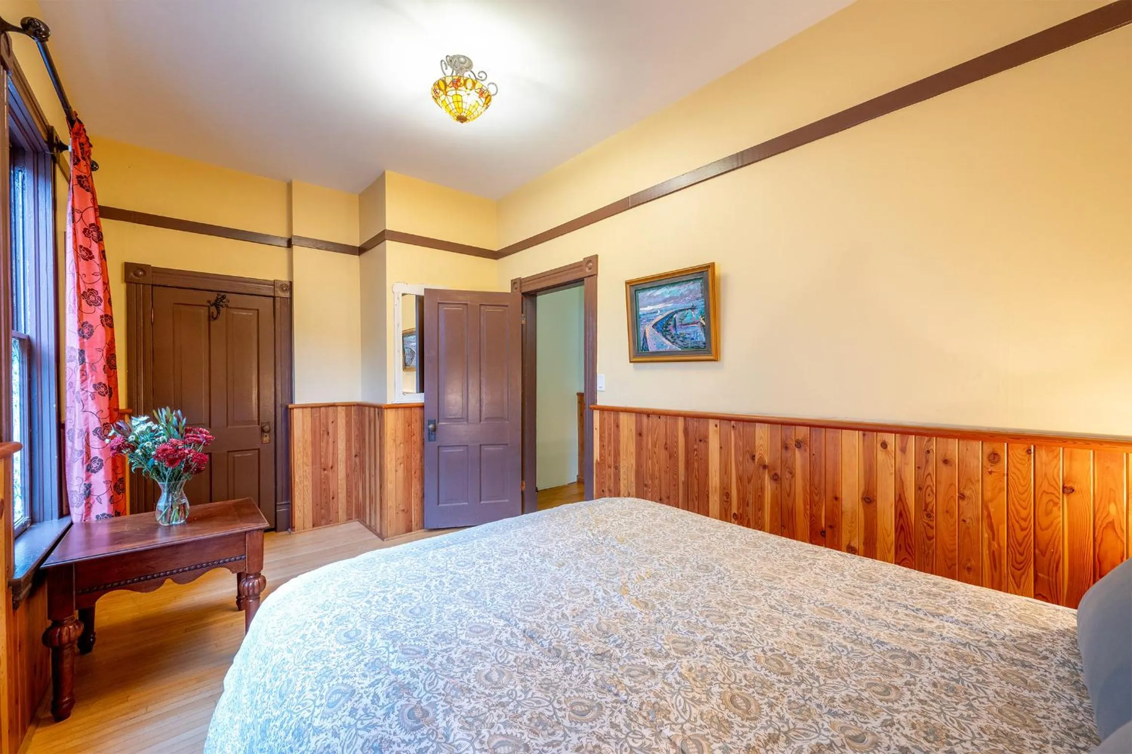 Bedroom, Bed in Victoria Falls House Inn