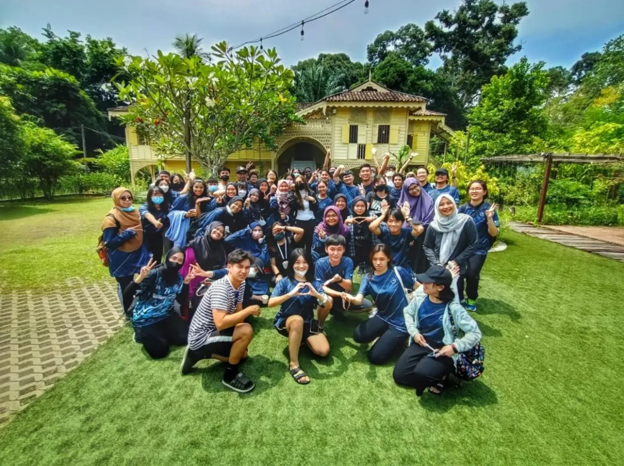 Activities in Bagas Zakariah Orchard Lodge