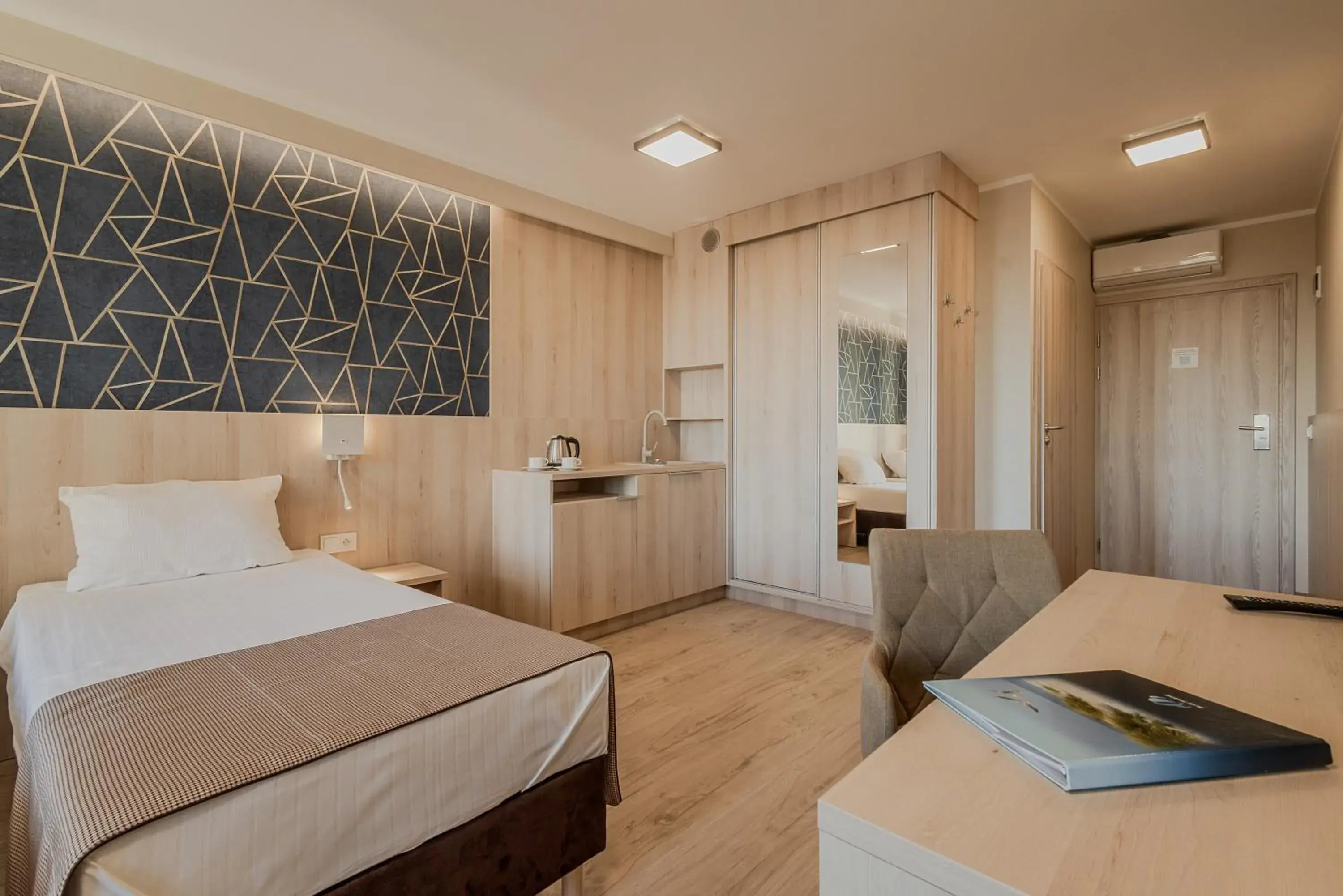 Standard Twin Room in Blue Marine Mielno Standard Twin Room in Blue Marine Mielno