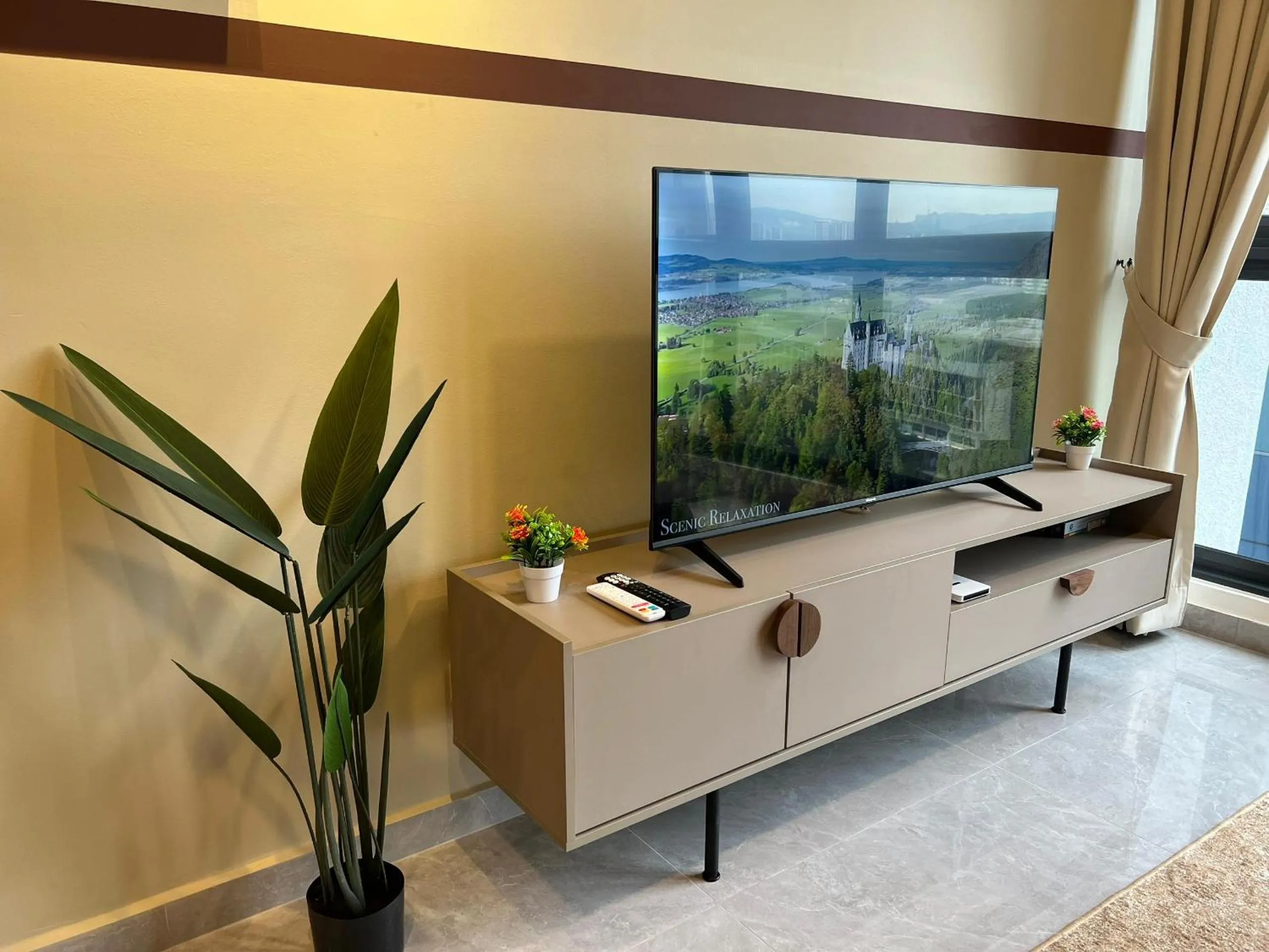 TV and multimedia in Agile Bukit Bintang by DeUrban