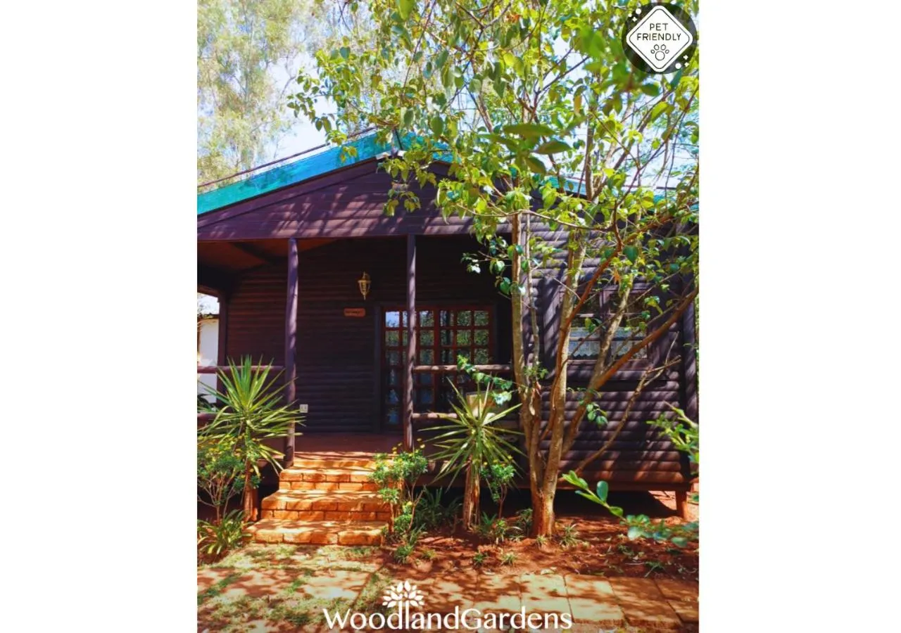 Property building in Woodland Gardens Self catering Pet Friendly Lodge